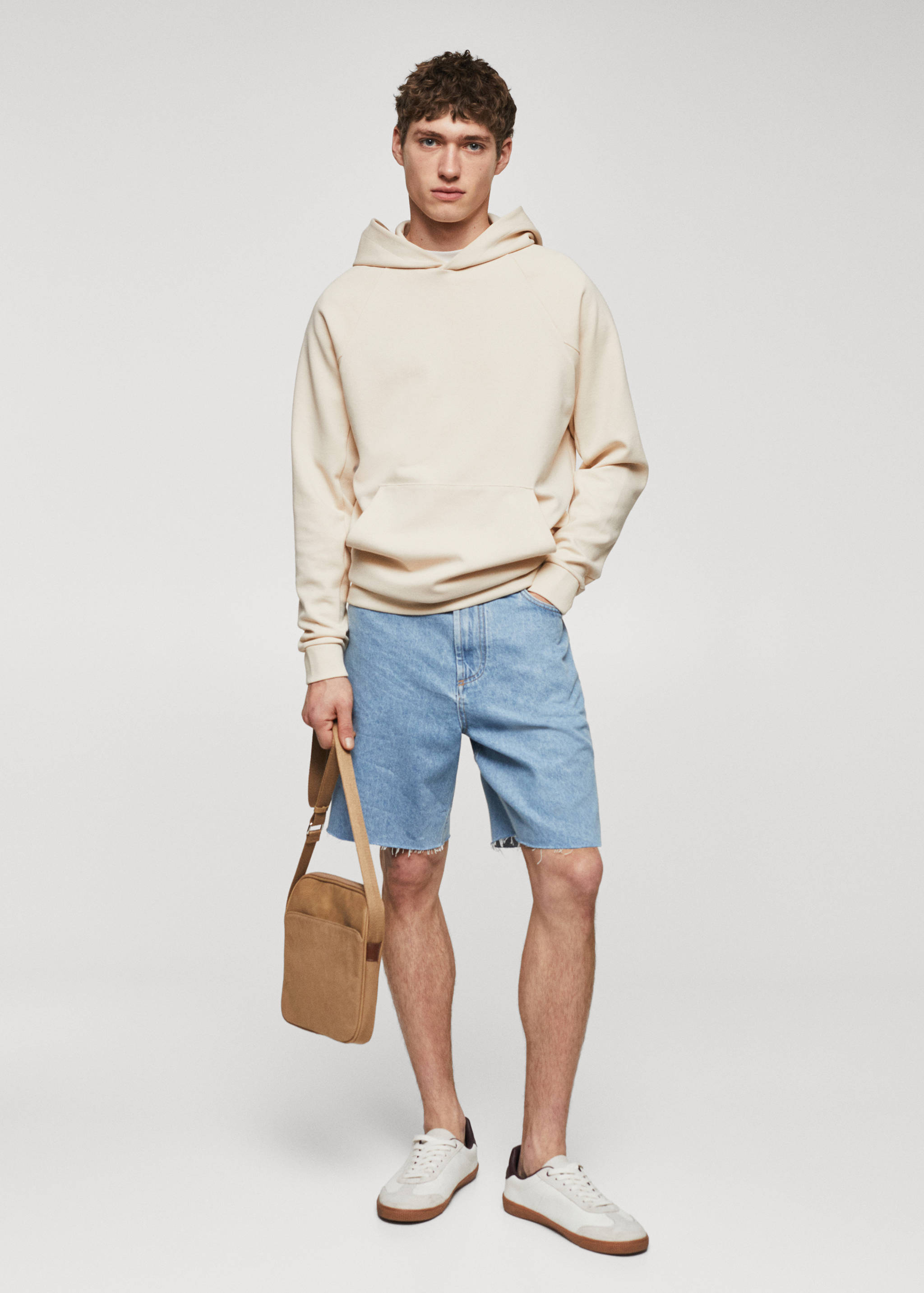 Kangaroo pocket hoodie - General plane