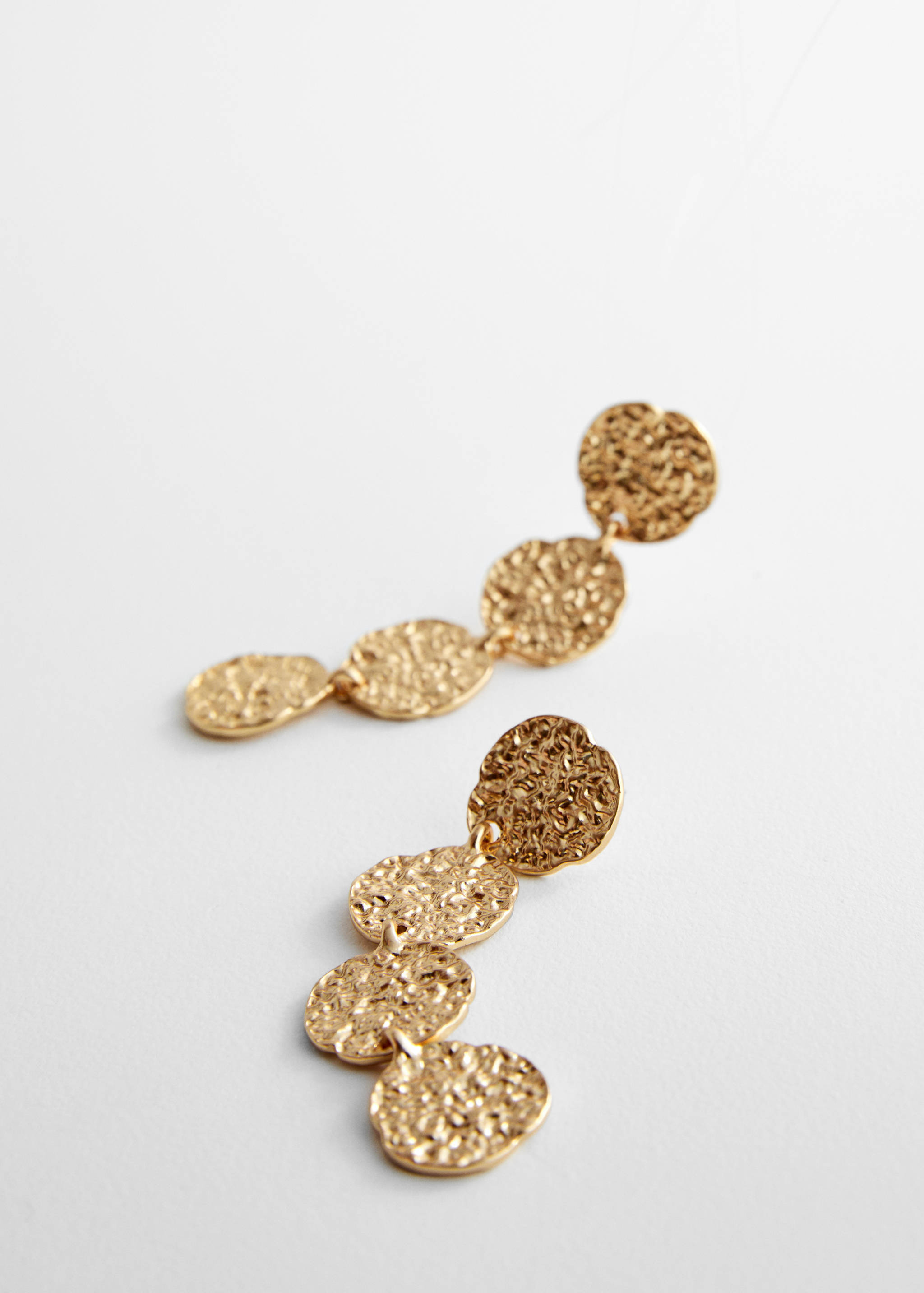 Visací náušnice s mincemi - Náhled ve středové rovině