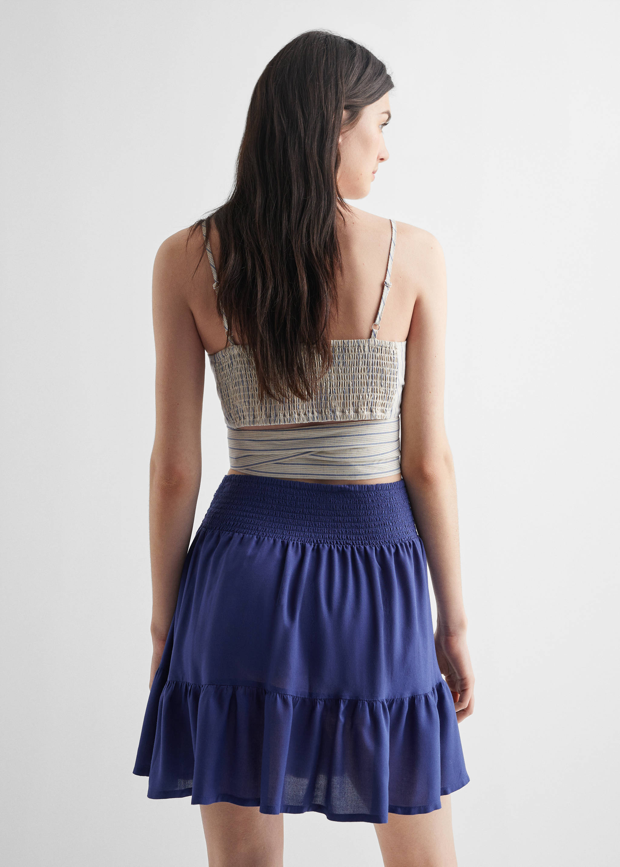 Ruffled flowed skirt - Reverse of the article