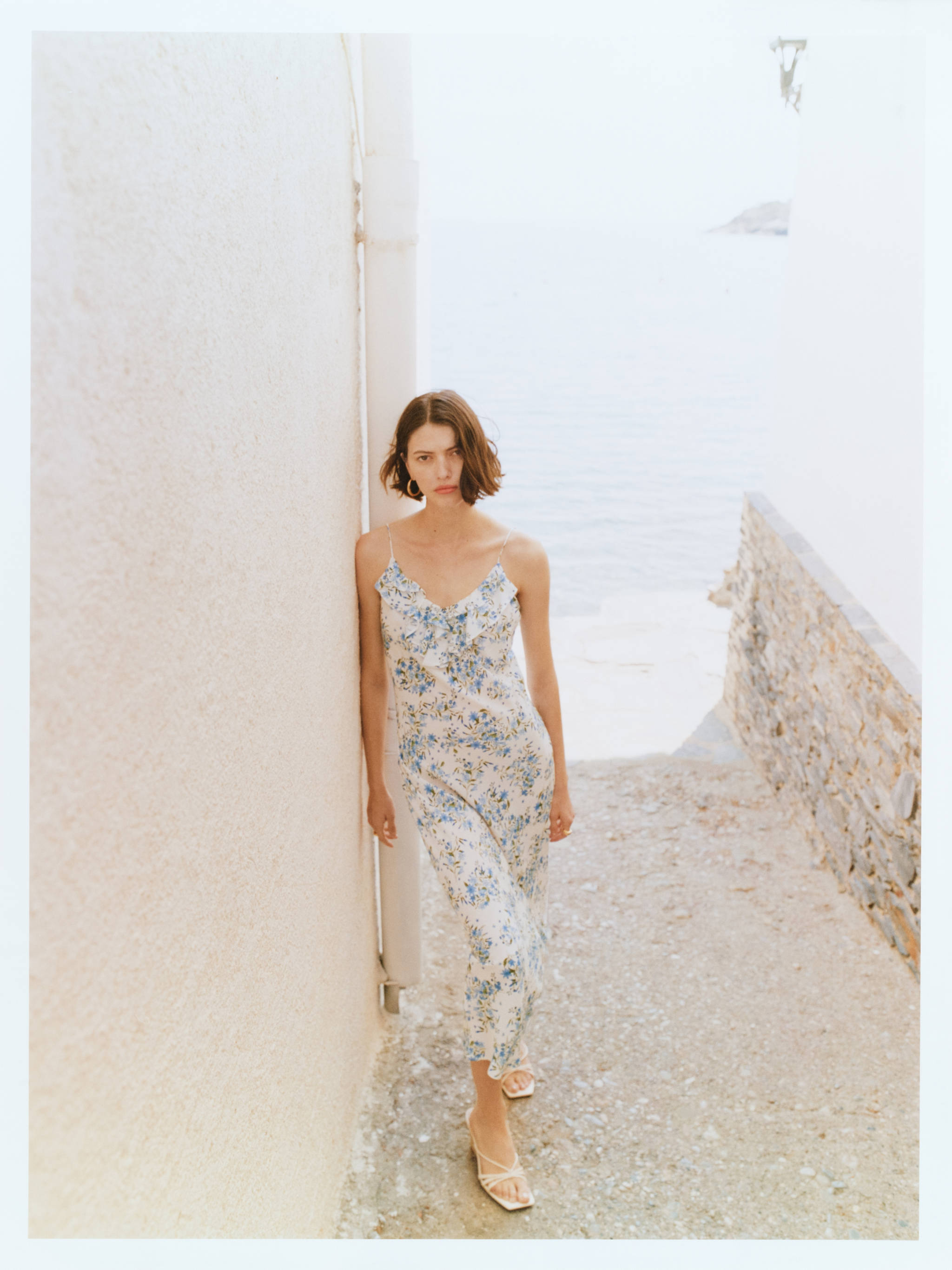 Ruffled floral dress - Details of the article 6