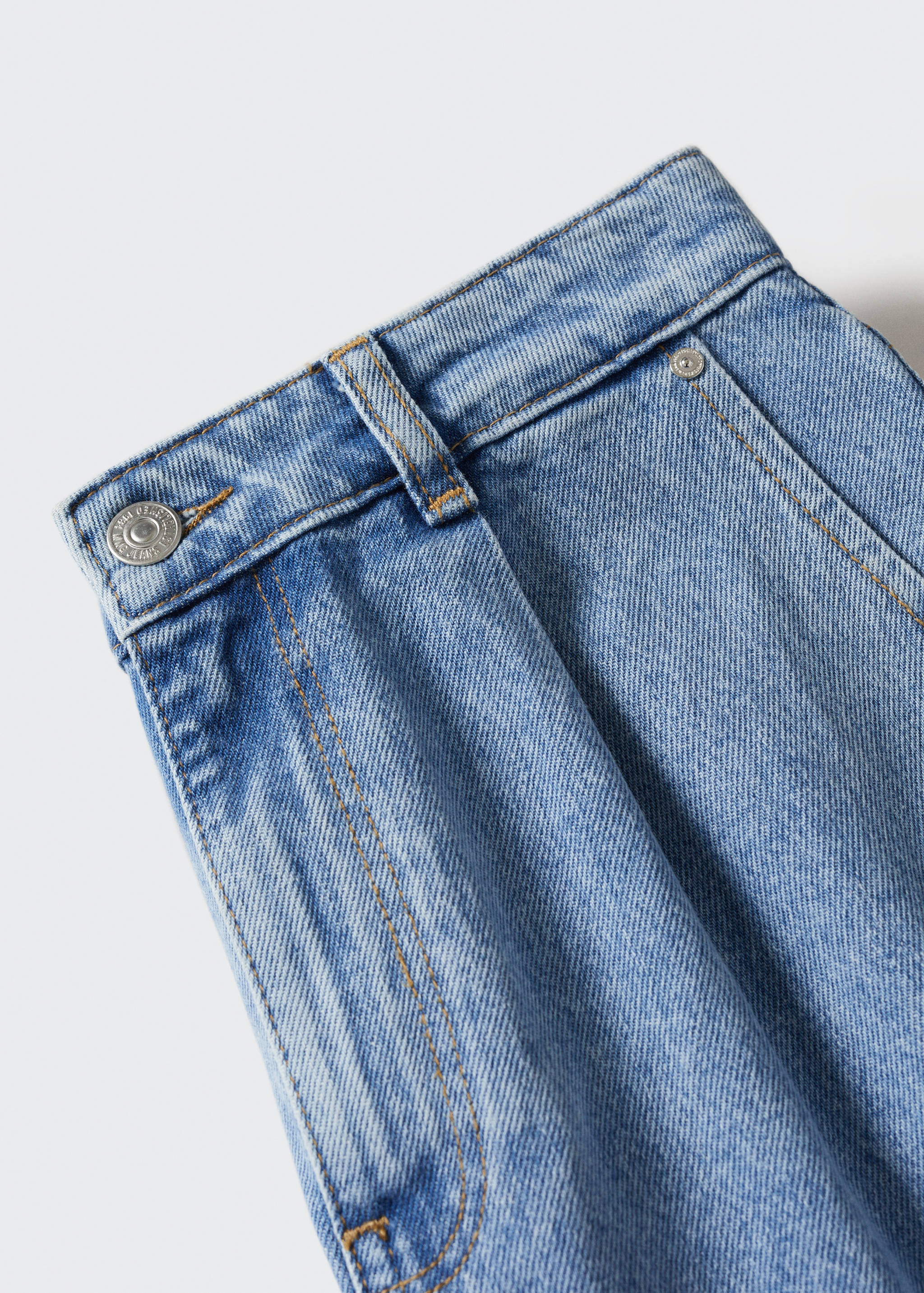 Slouchy pleated shorts - Details of the article 8