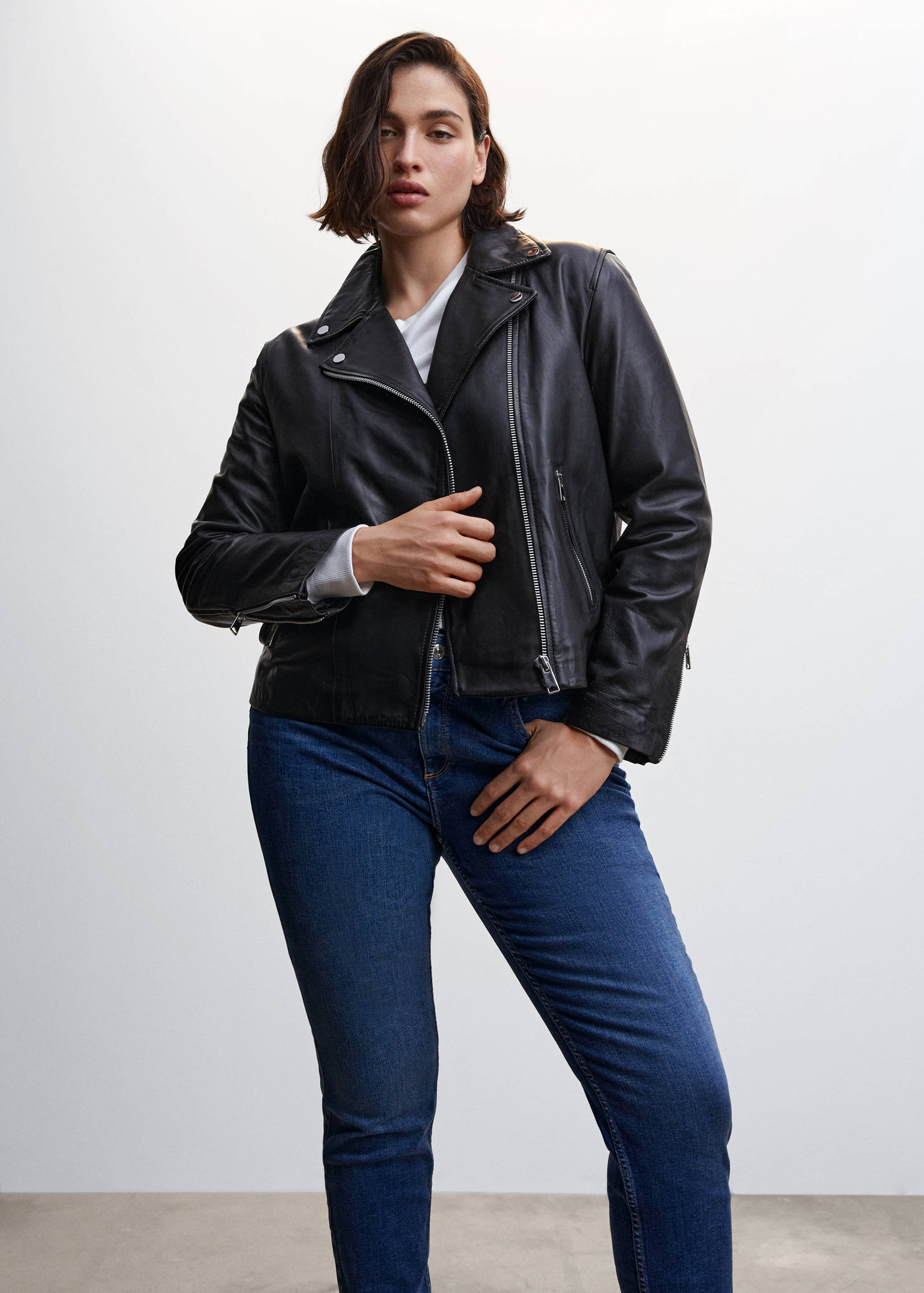 Blugi skinny push-up - Detaliu al articolului 5