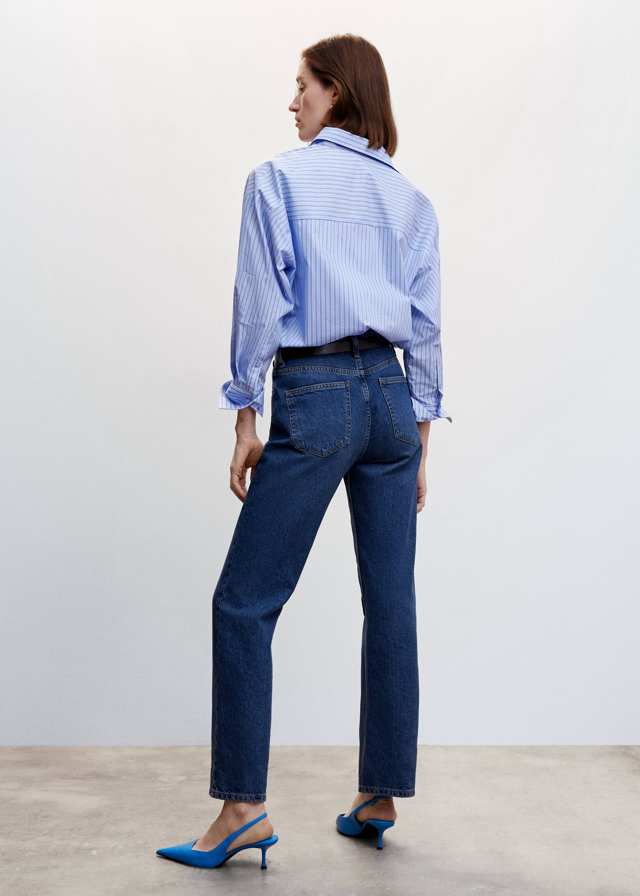 Regular-fit cotton shirt - Reverse of the article