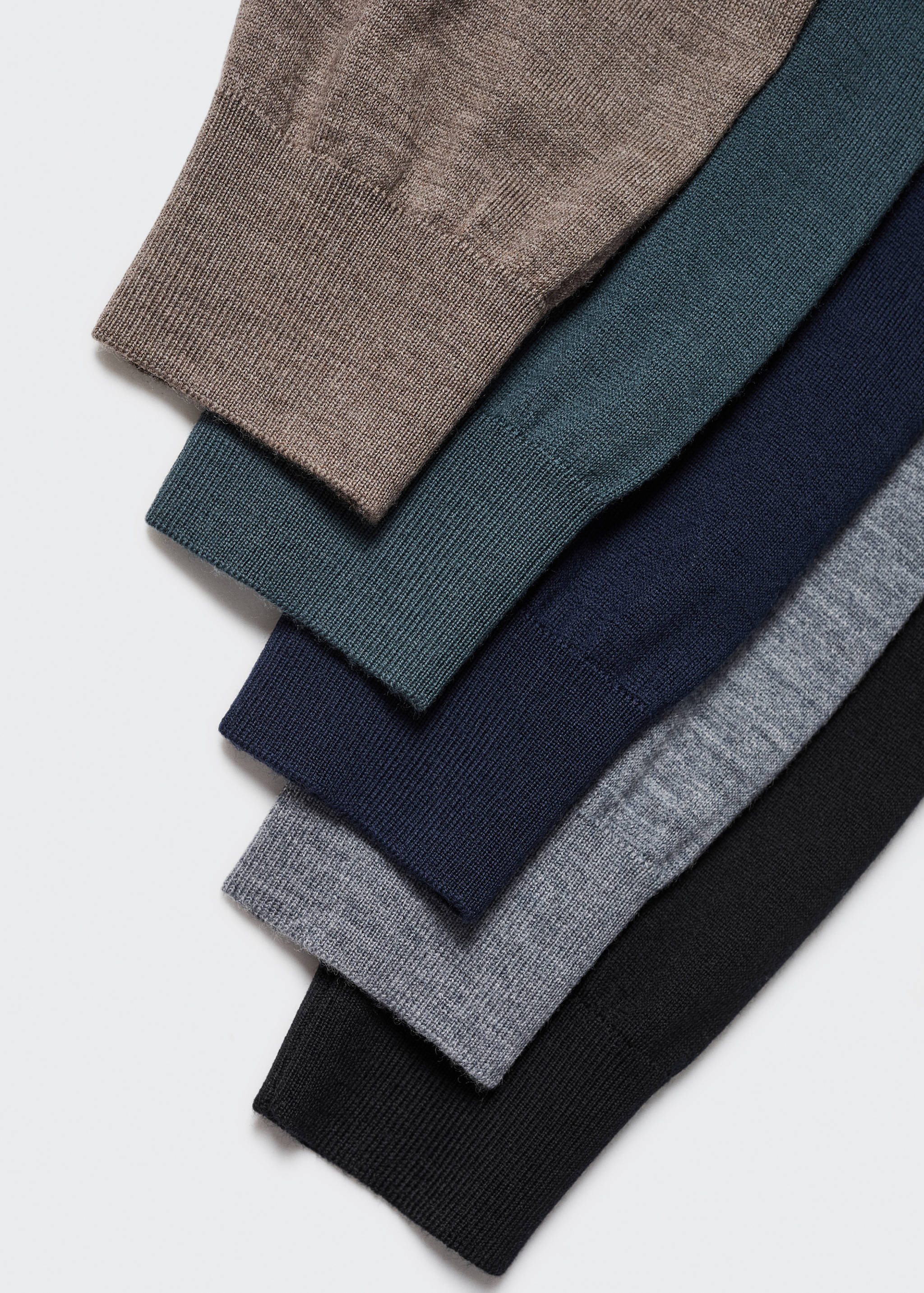 Merino wool washable sweater - Details of the article 0