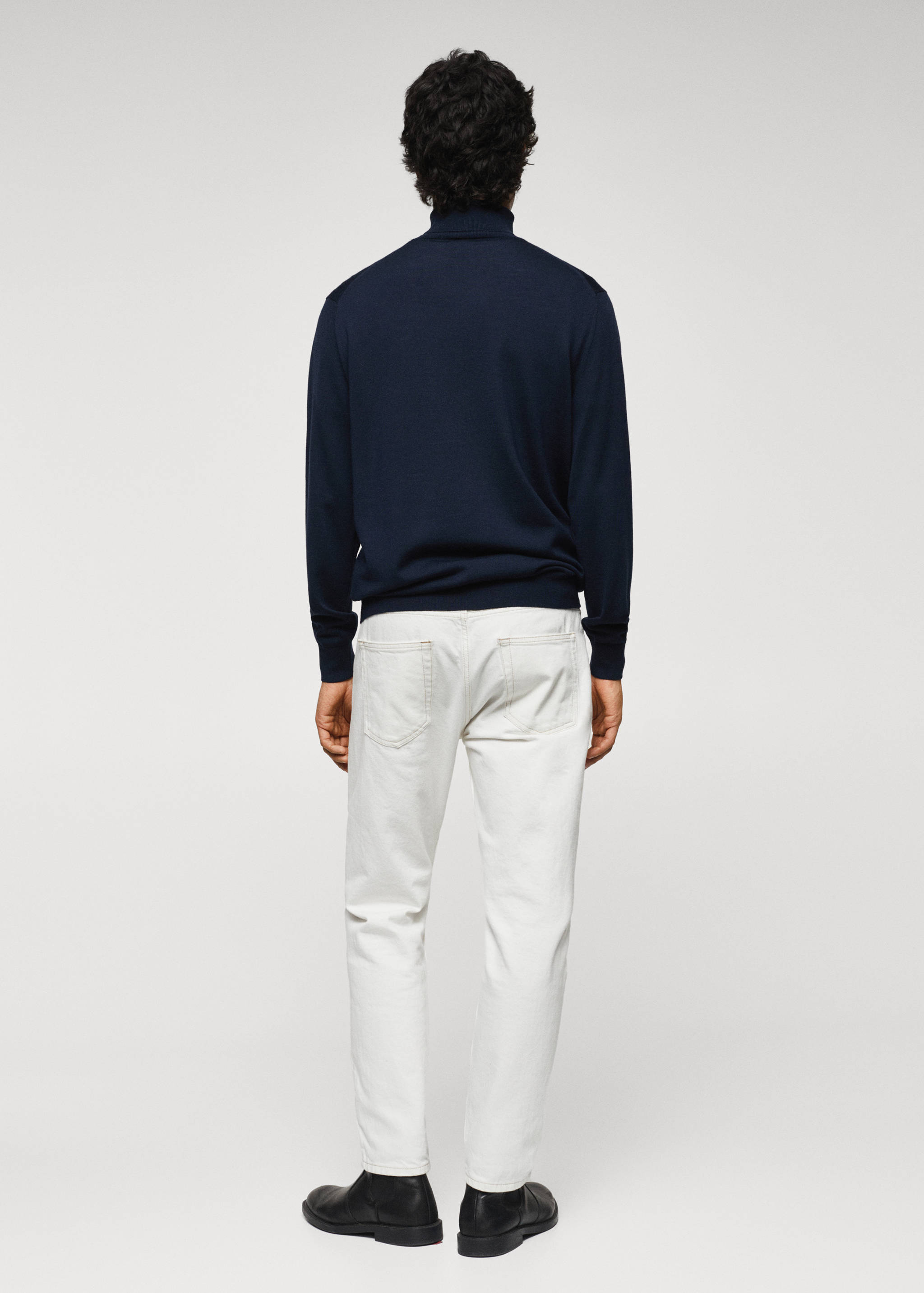 100% merino wool sweater - Reverse of the article