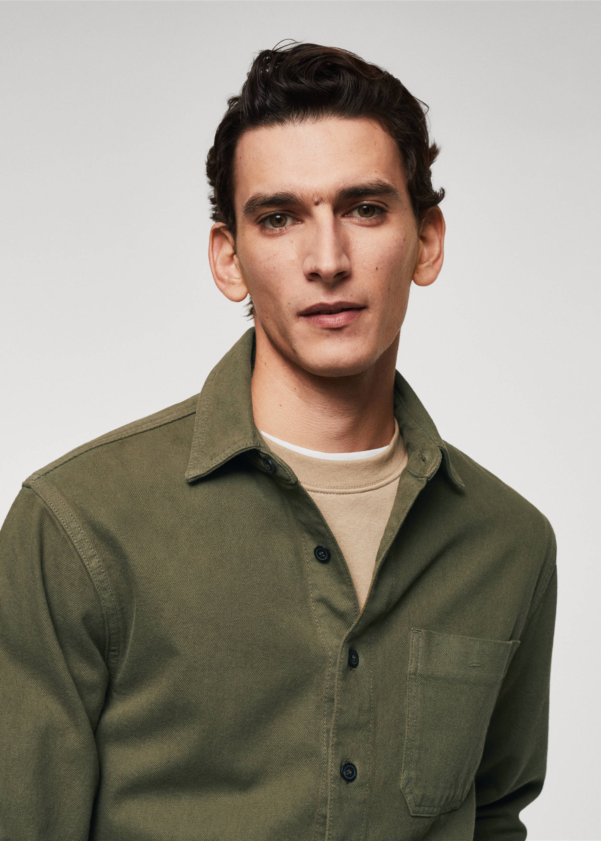 Pocket denim overshirt - Details of the article 1