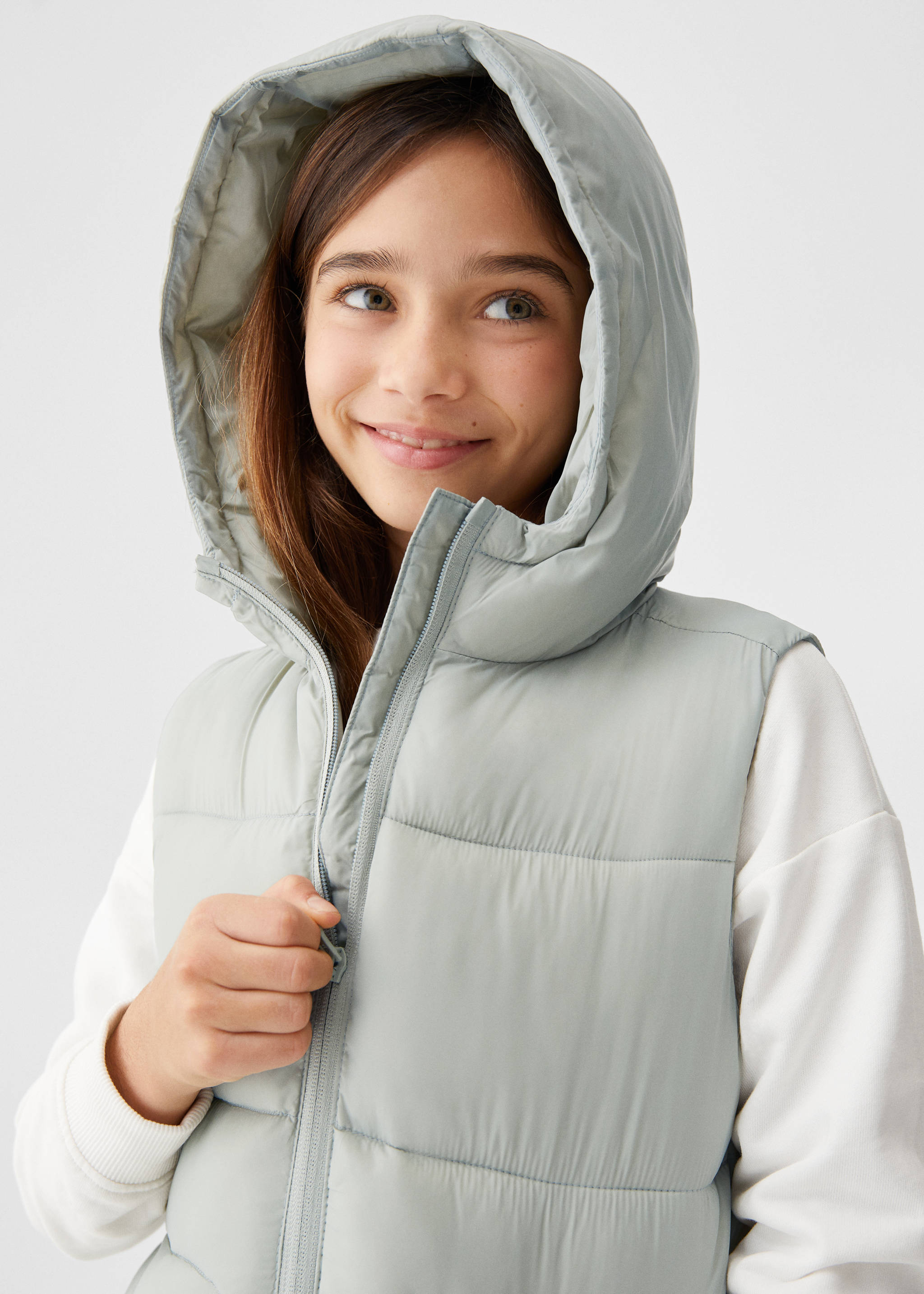 Quilted gilet with hood - Details of the article 1