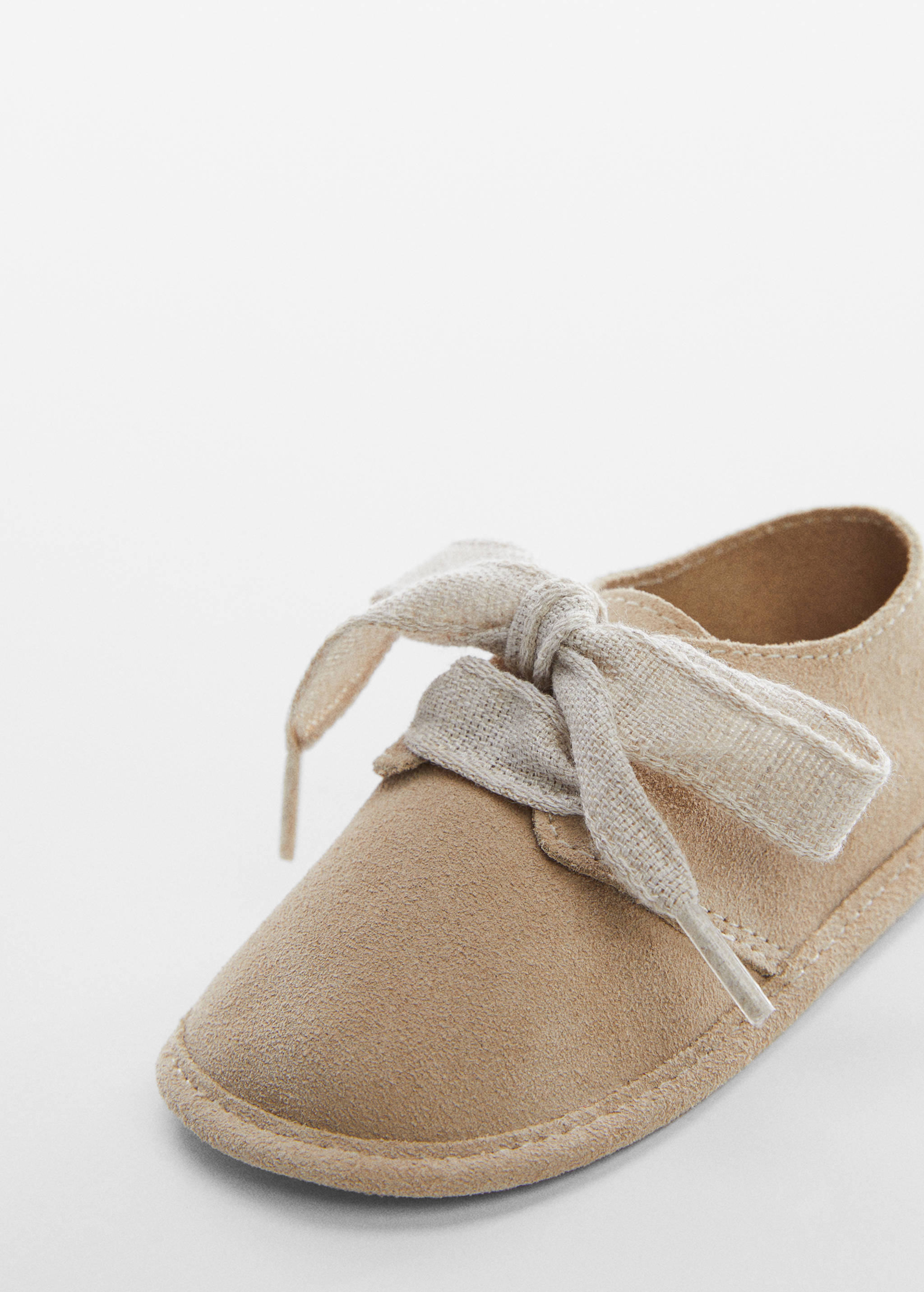 Skinnskor med snören - Detaljer om artikeln 2