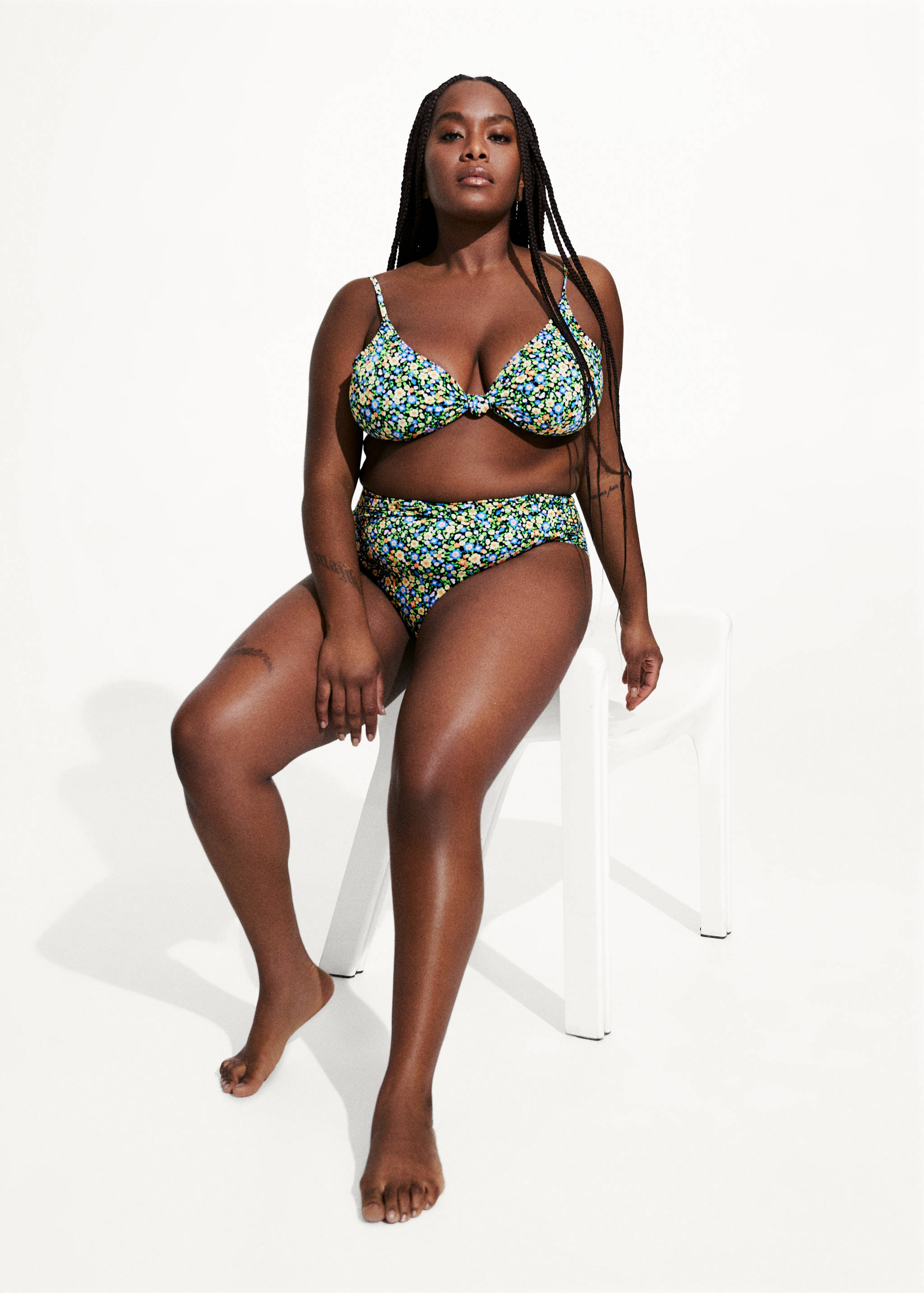 High-waist bikini bottoms - Details of the article 7