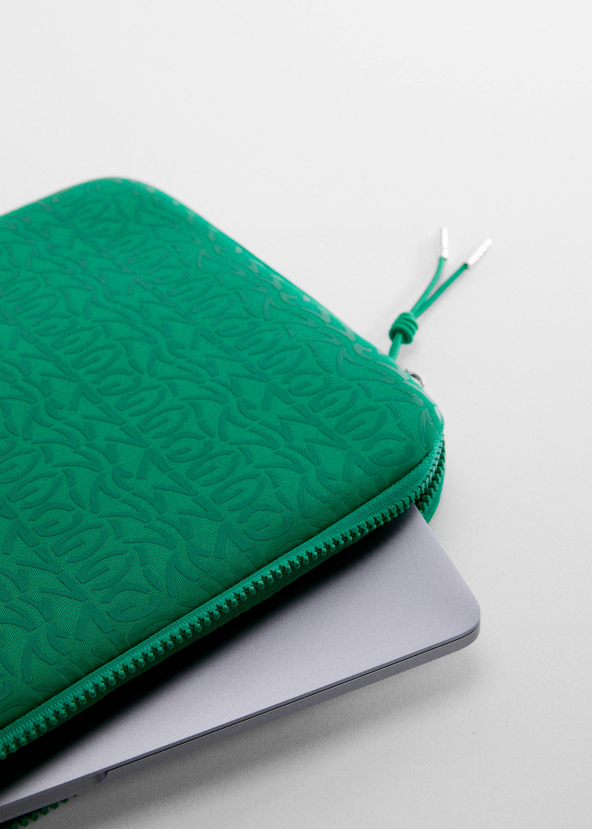 Funda ordenador logo - Detalle del artículo 1
