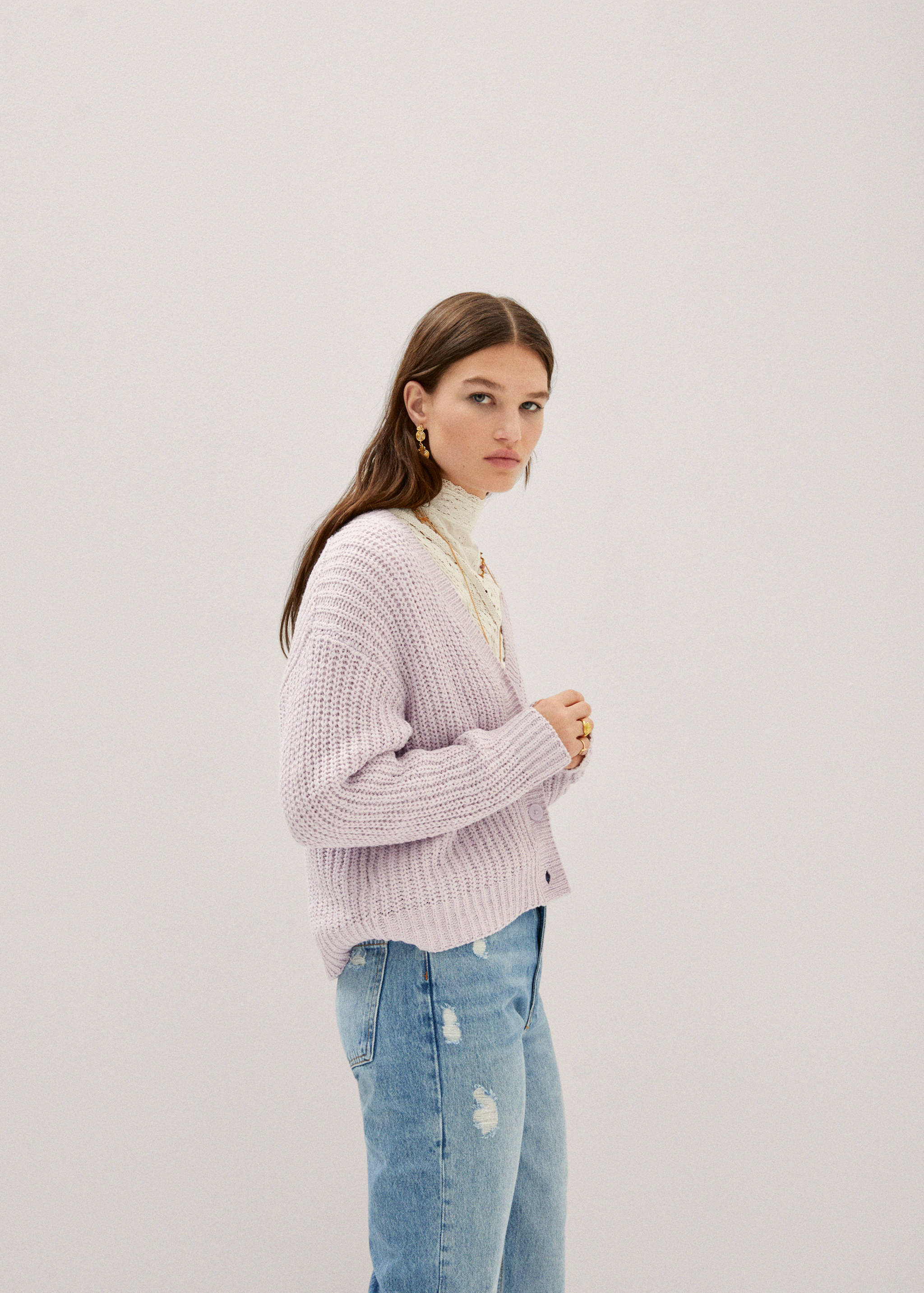 V-neck knitted cardigan - Details of the article 2