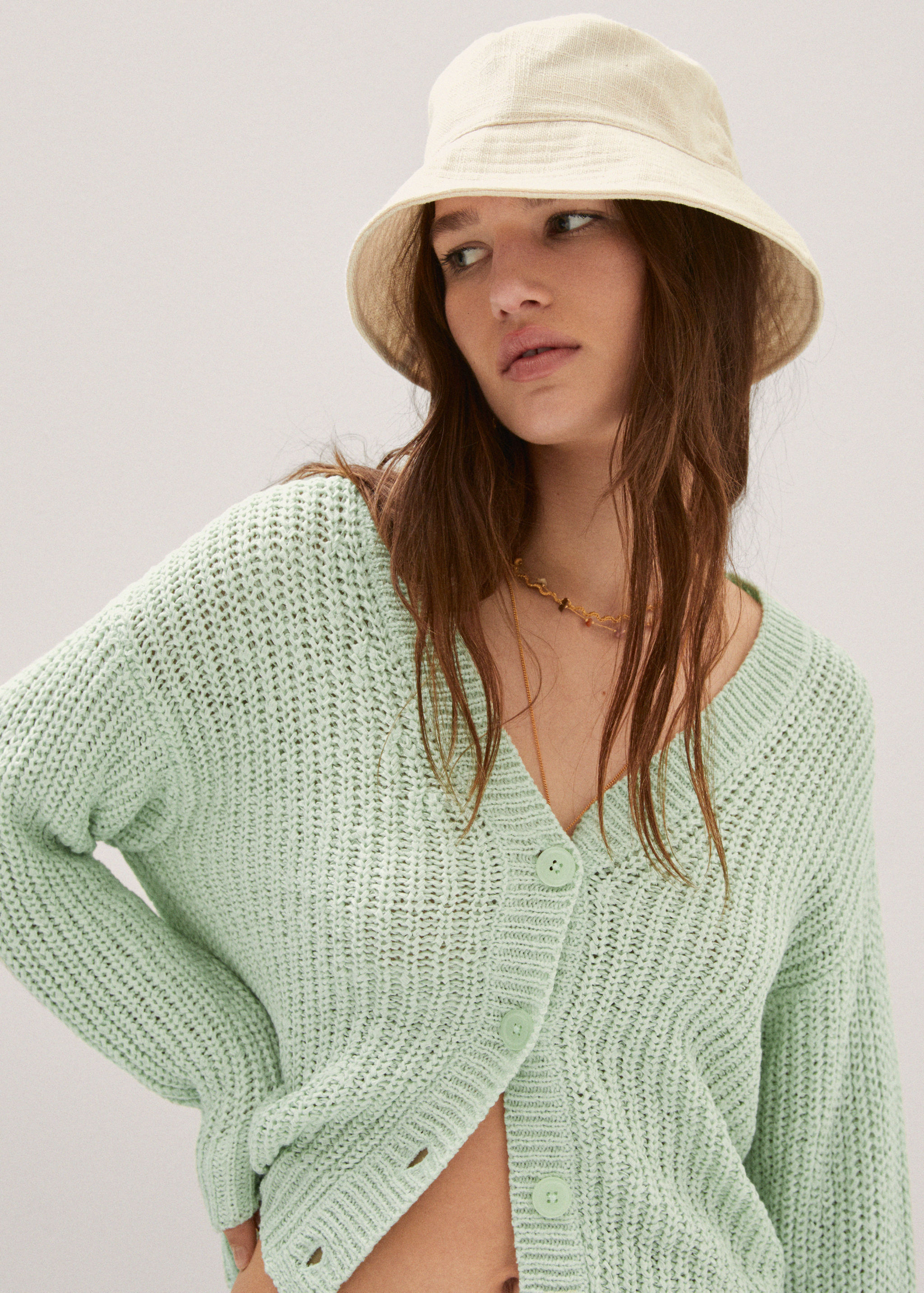 V-neck knitted cardigan - Details of the article 1