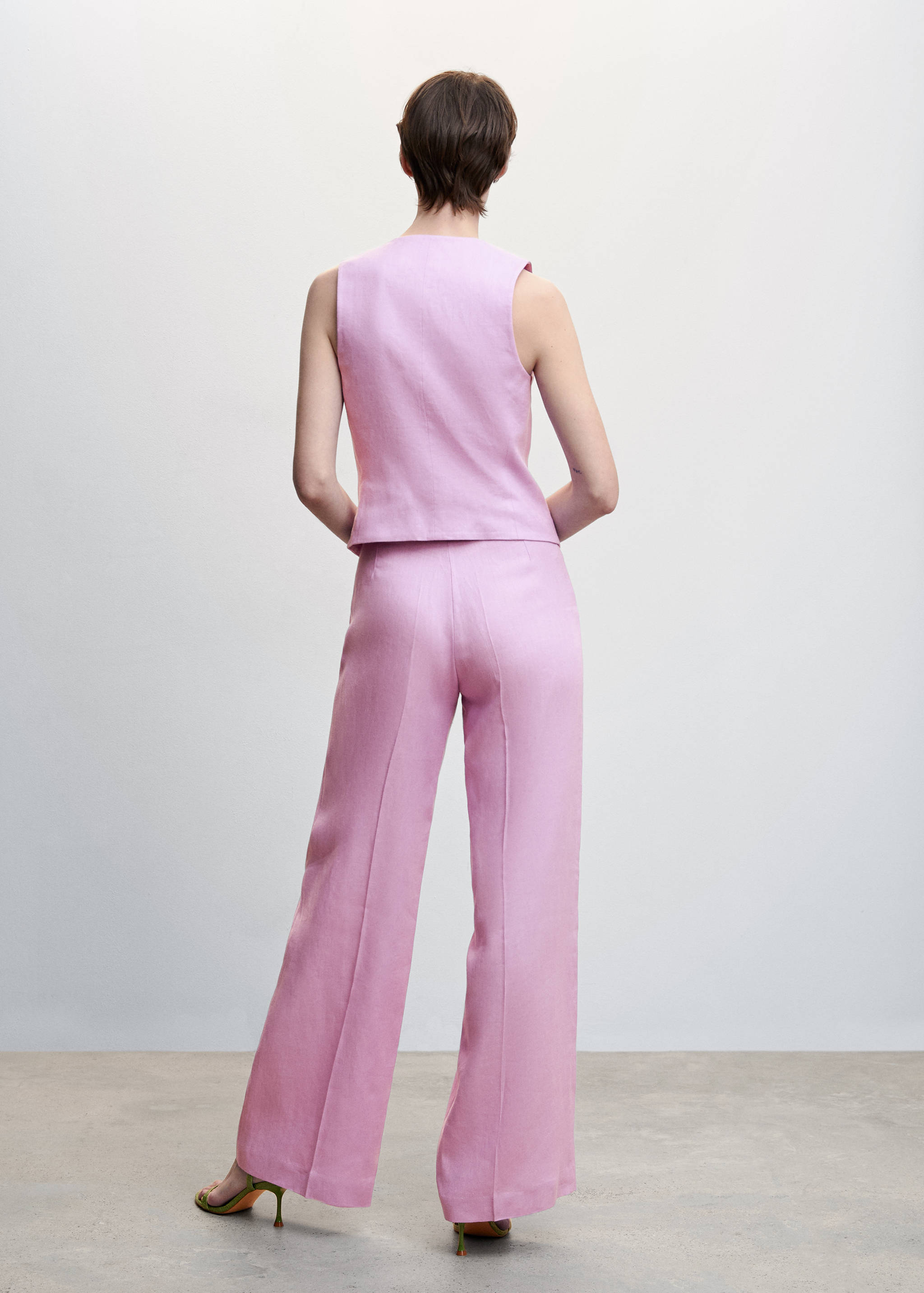 100% linen vest - Reverse of the article