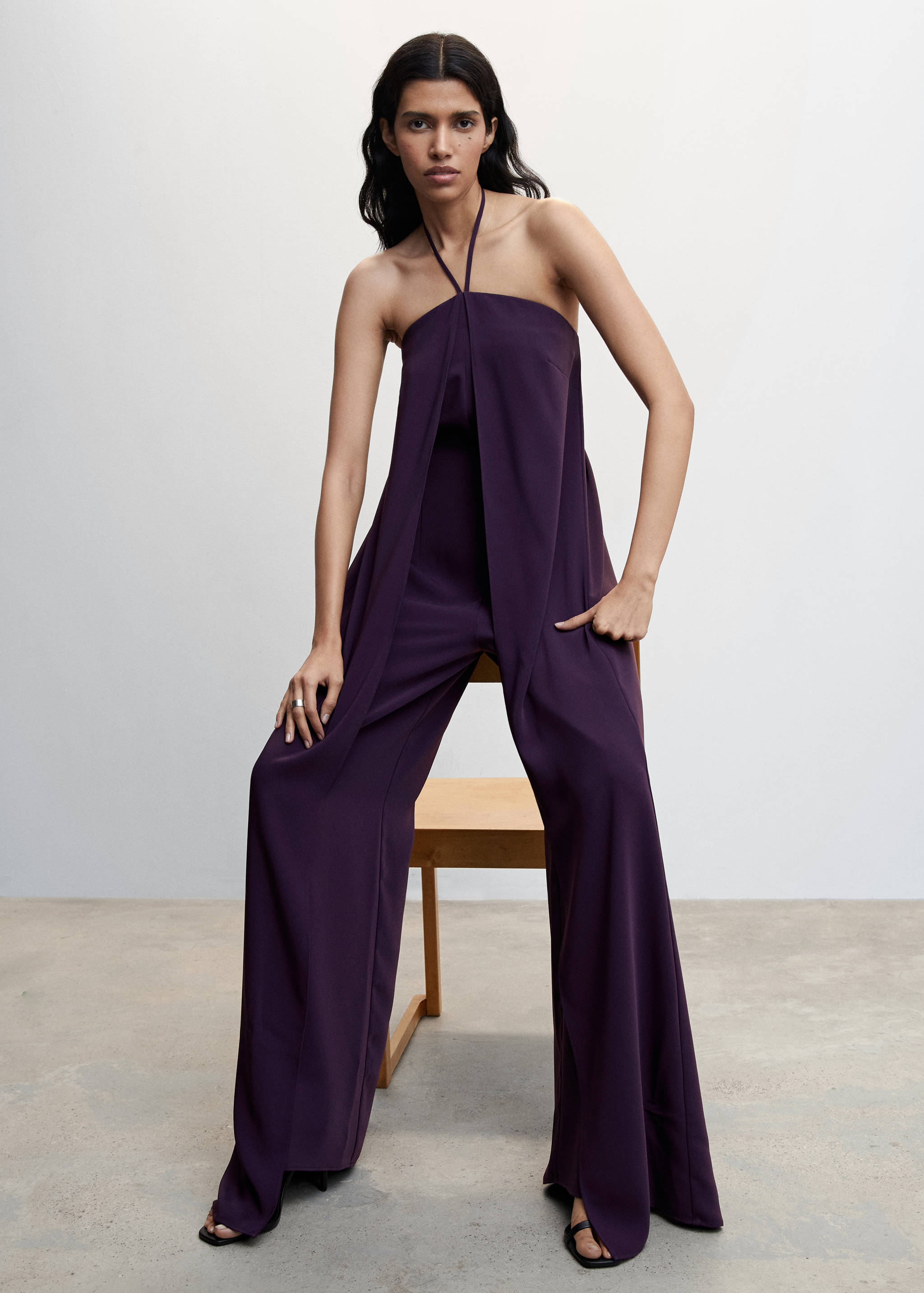Halterjumpsuit met open rug - Detail van het artikel 2