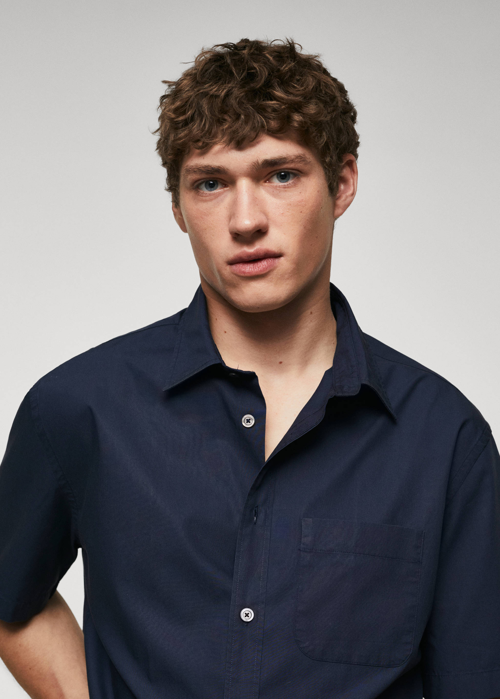 Regular-fit cotton short-sleeved shirt - Details of the article 1