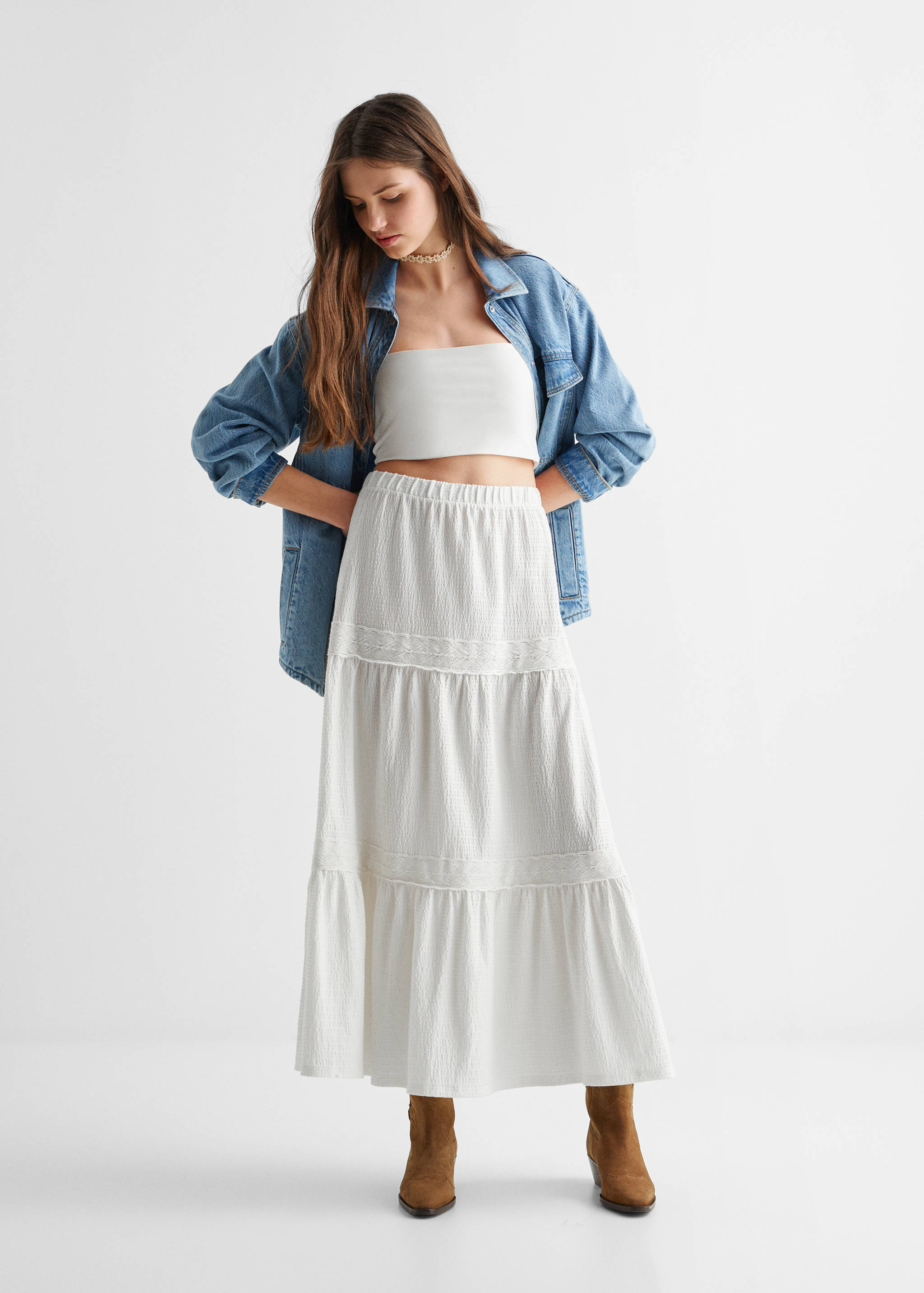 Falda larga volantes - Plano general