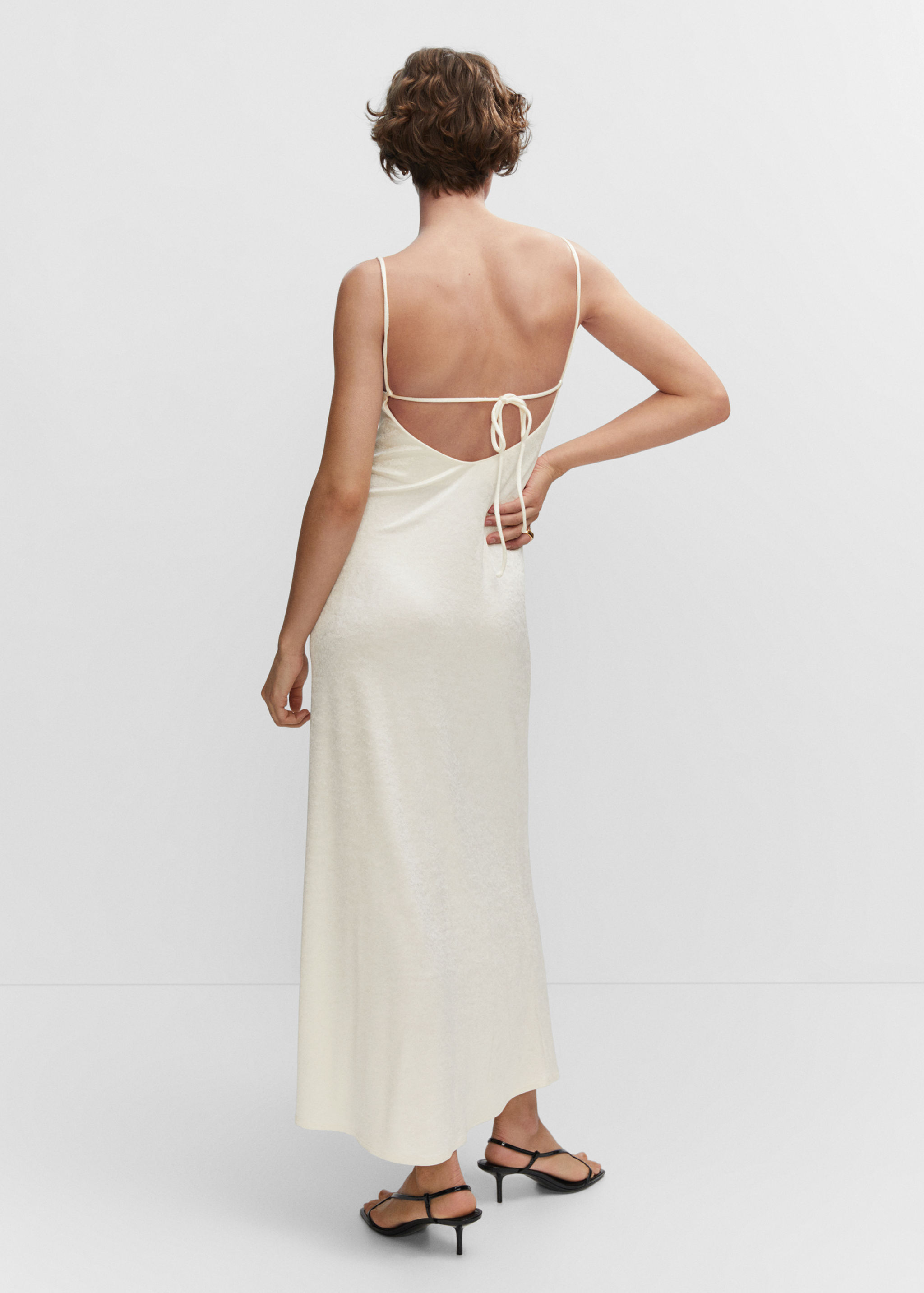Robe longue ouverture dos - Verso de l’article