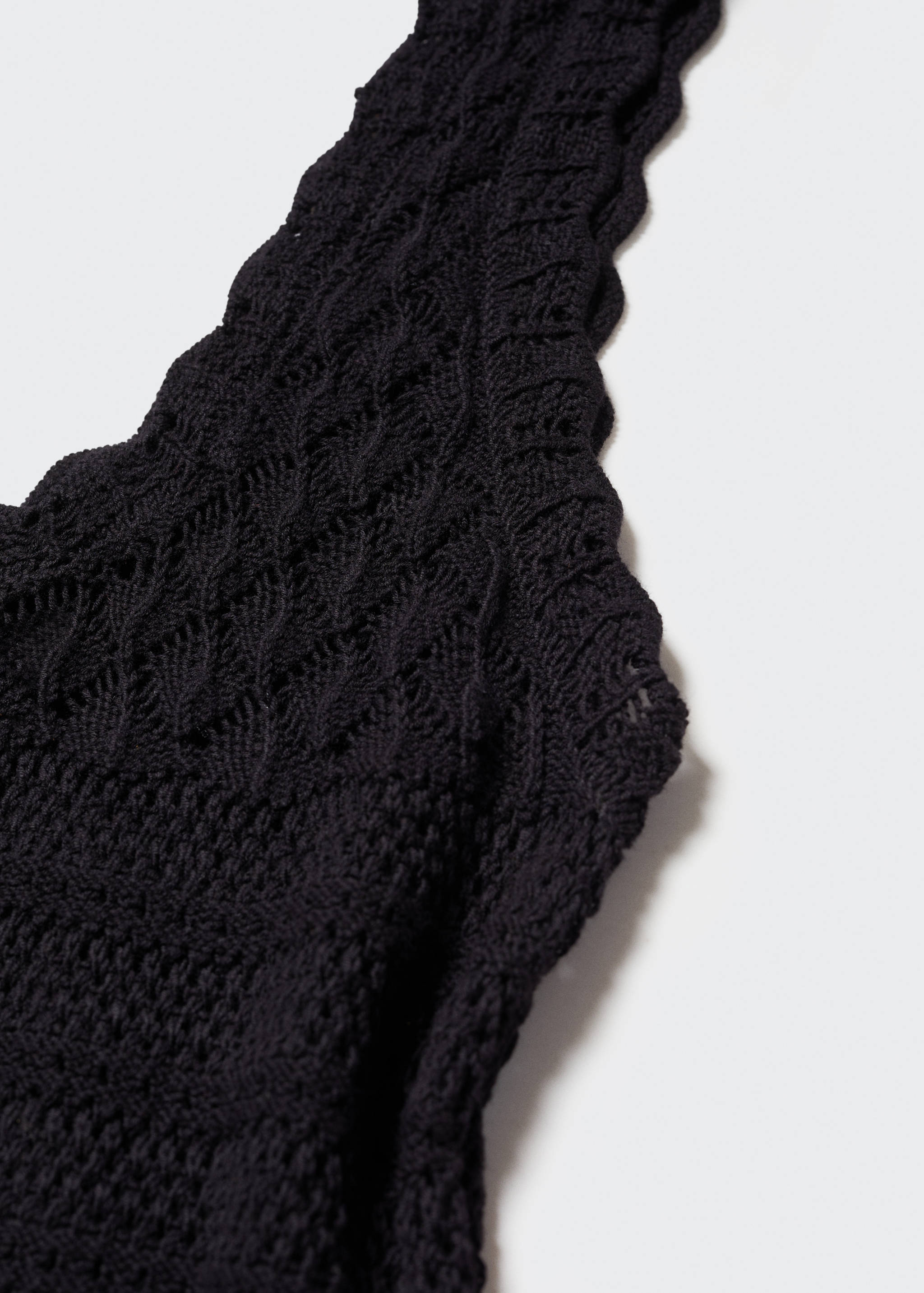 Langes Kleid mit Lochmuster - Detail des Artikels 8