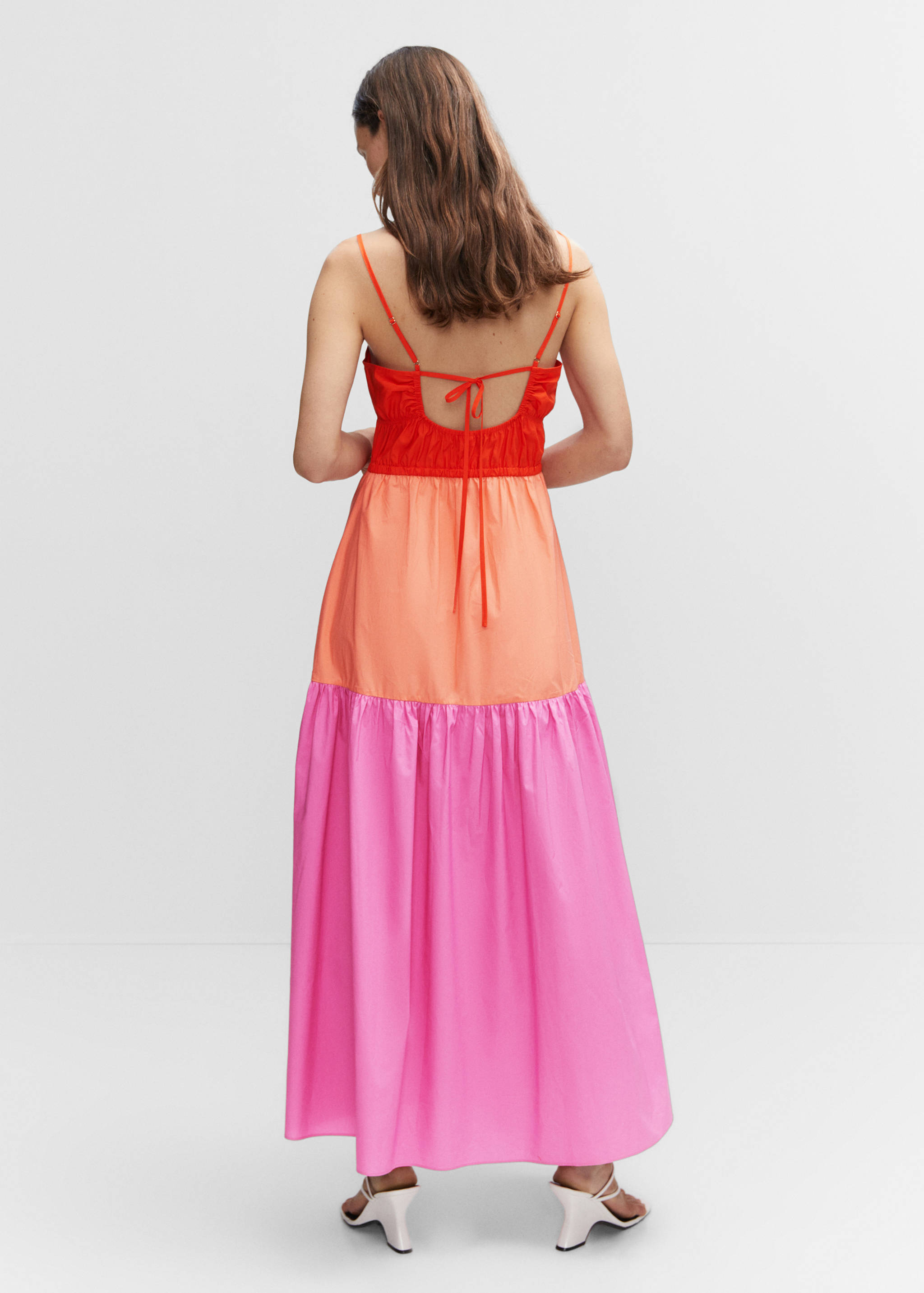 Gathered tricolor dress - Reverse of the article