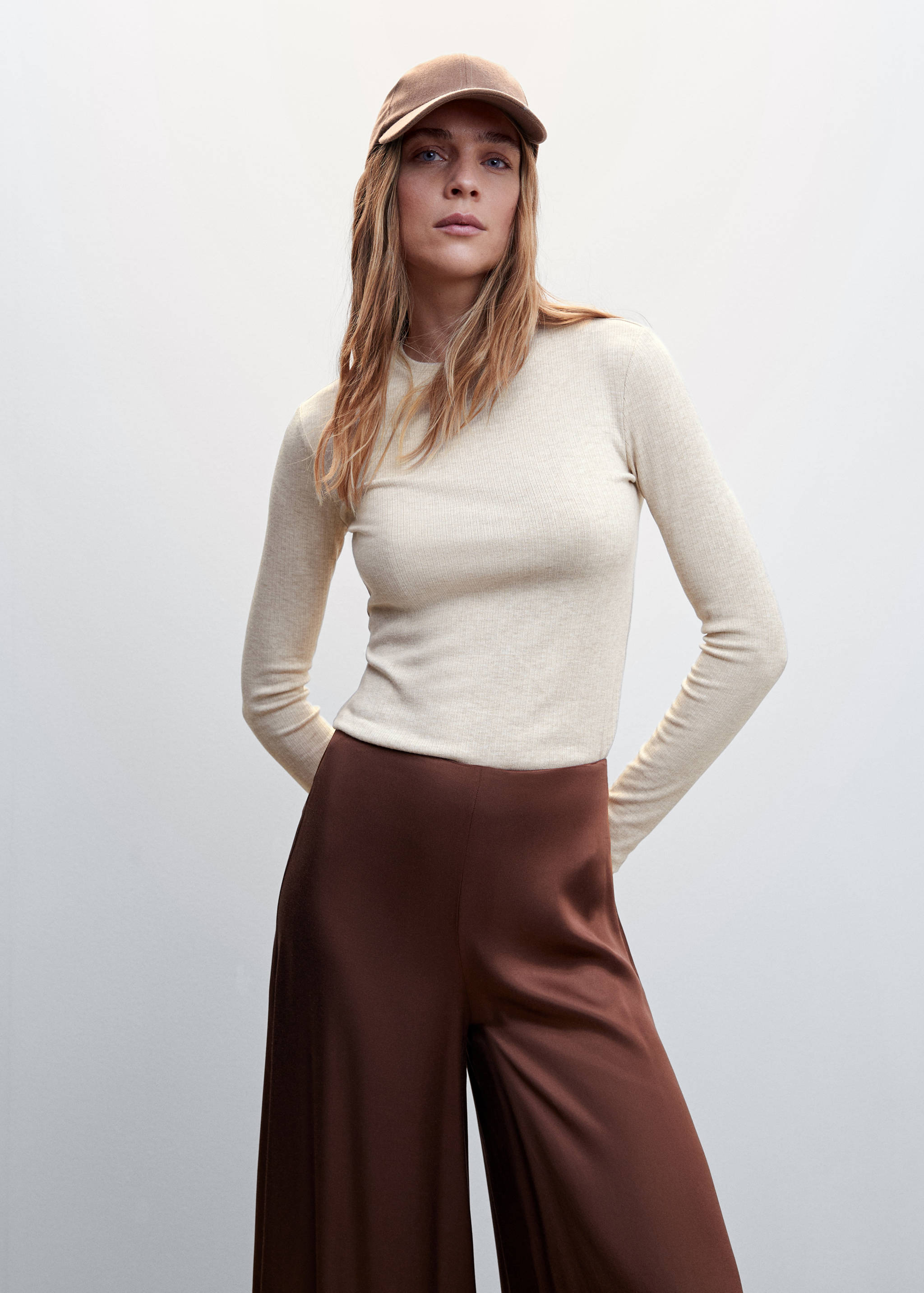 T-shirt maille côtelée - Plan moyen