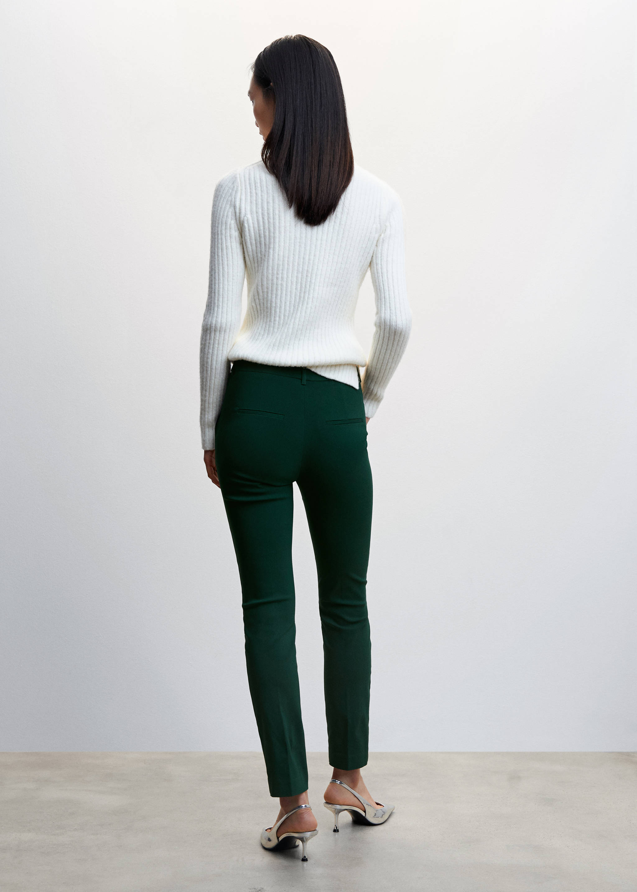 Crop skinny trousers - Reverse of the article