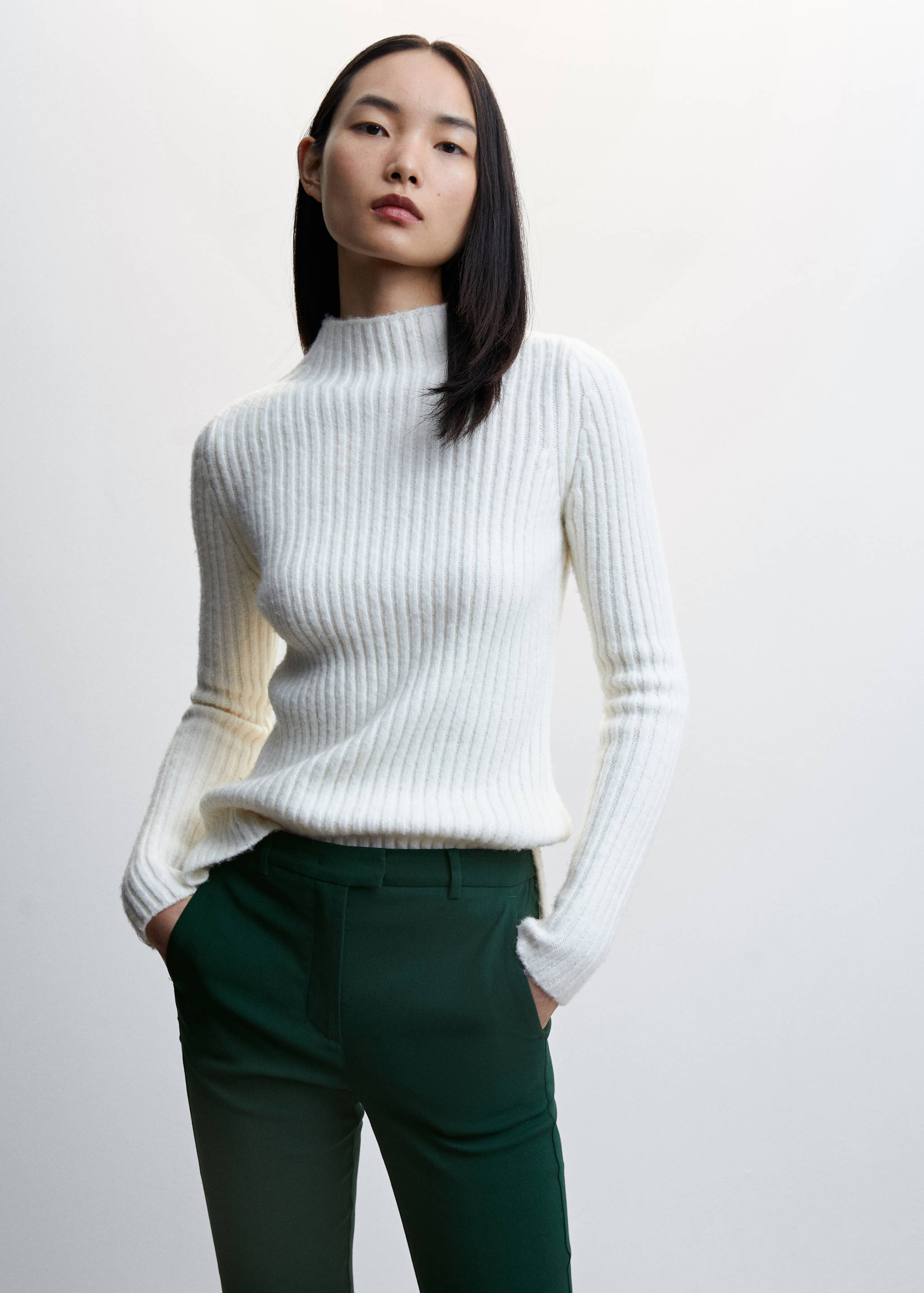 Crop skinny trousers - Details of the article 1