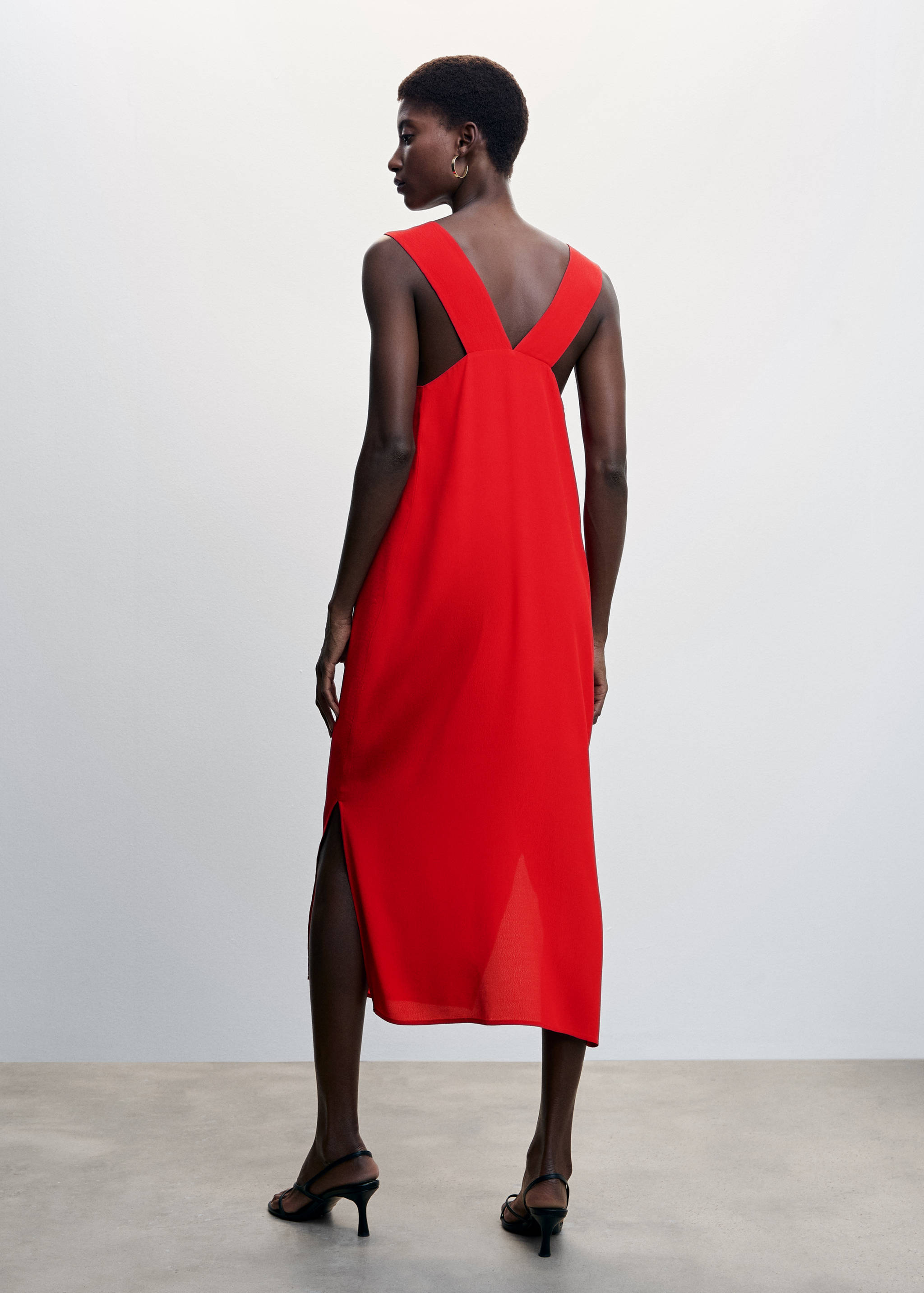 Scoop-back bodycon dress - Reverse of the article