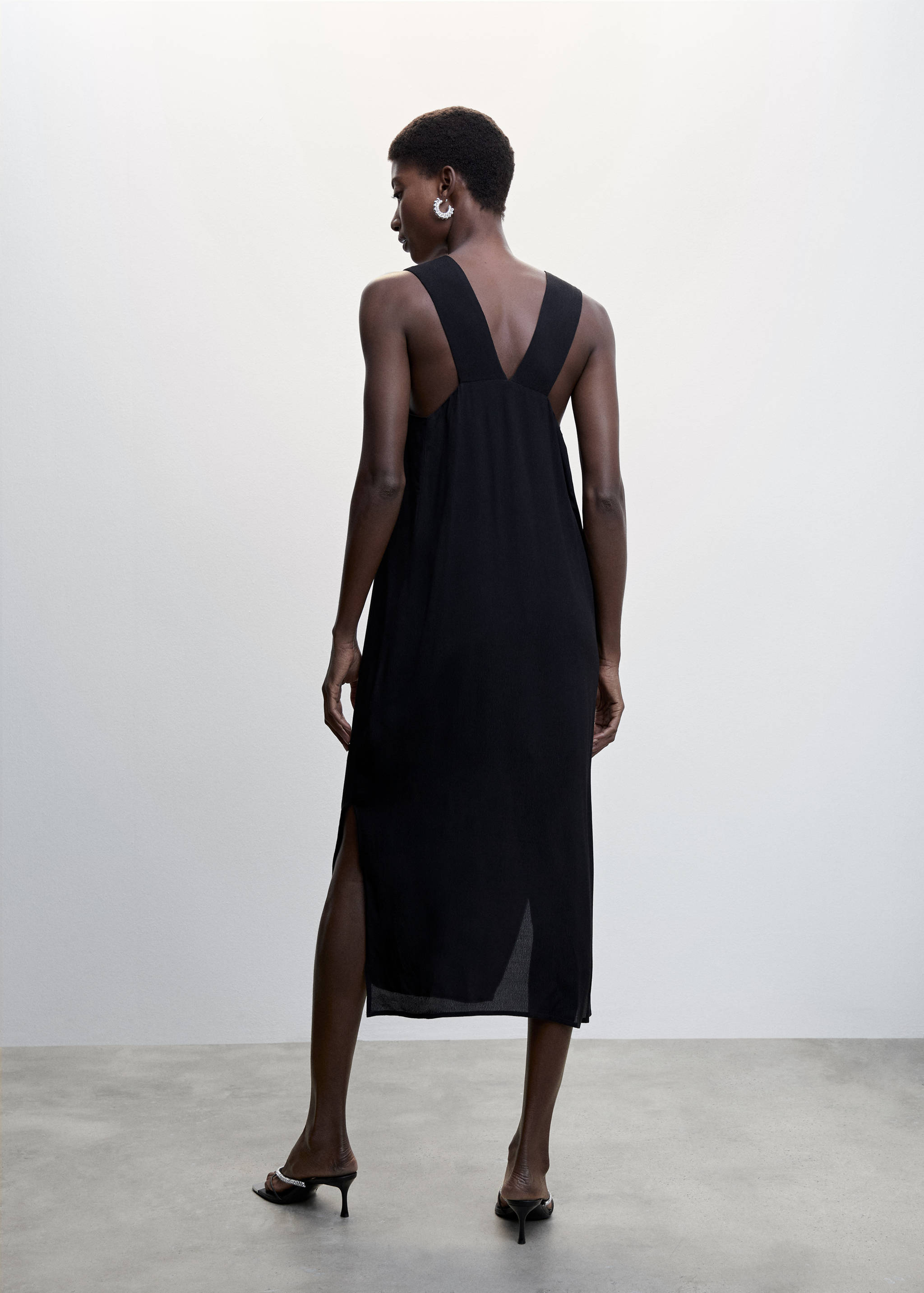 Scoop-back bodycon dress - Reverse of the article