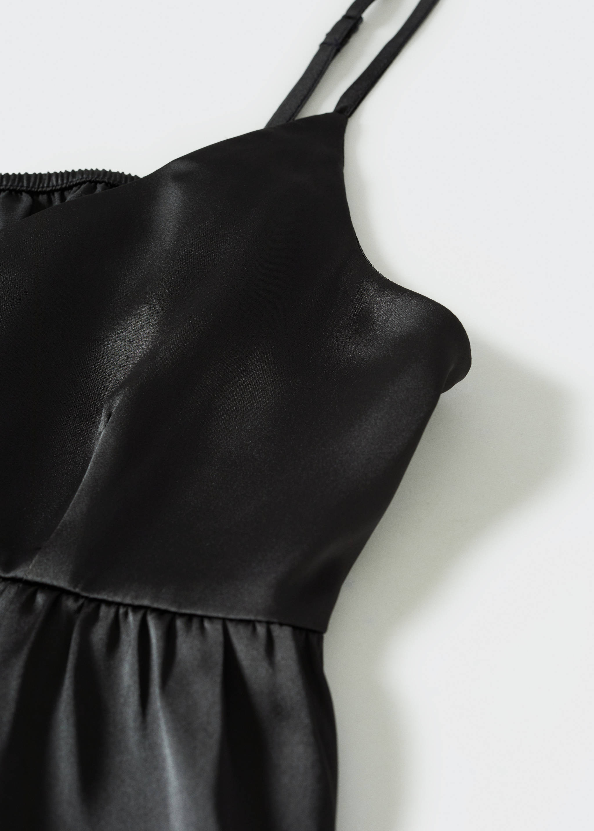 Crop Top mit Rüschen - Detail des Artikels 8