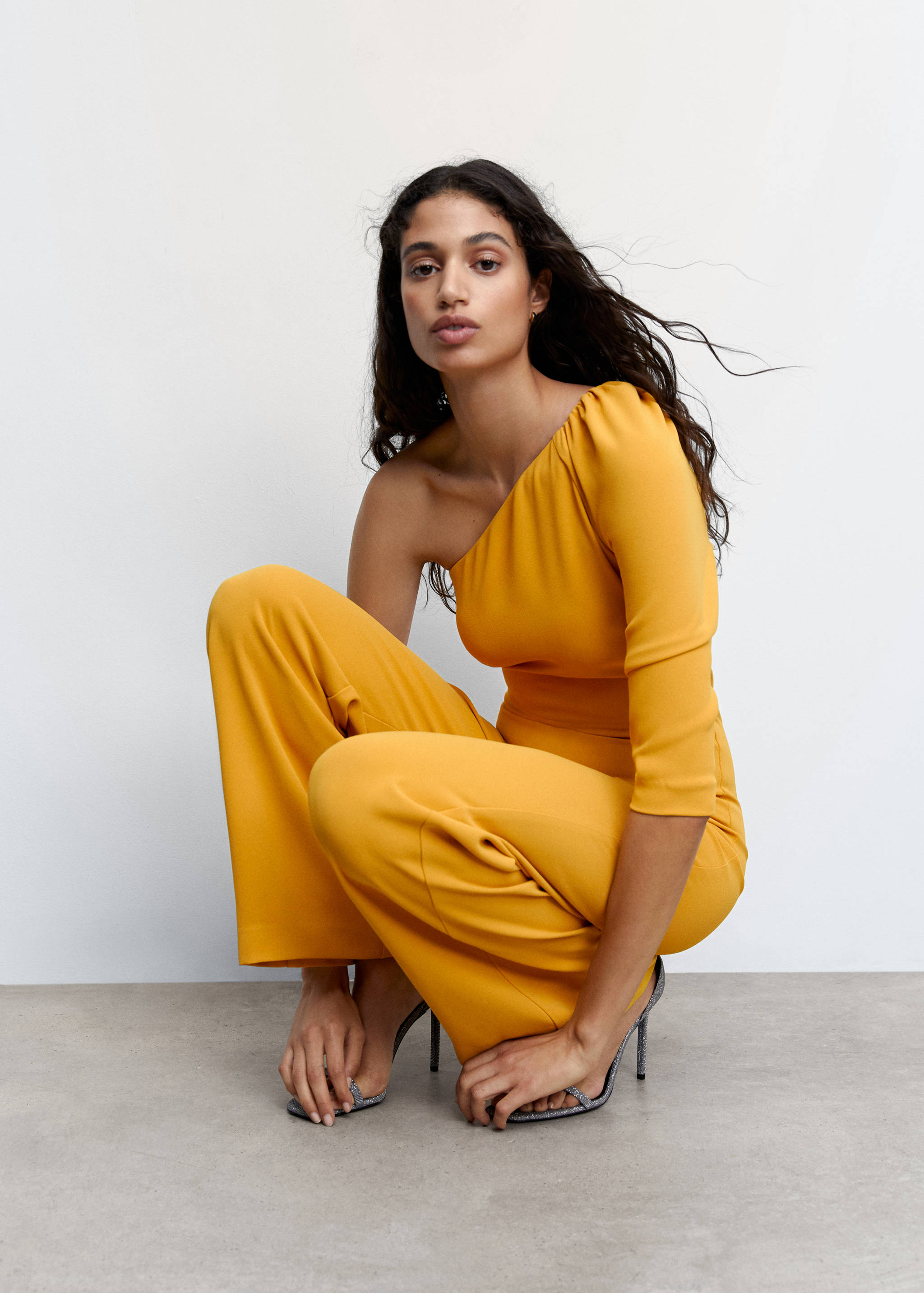 Granota llarga asimètrica - Detall de l'article 2