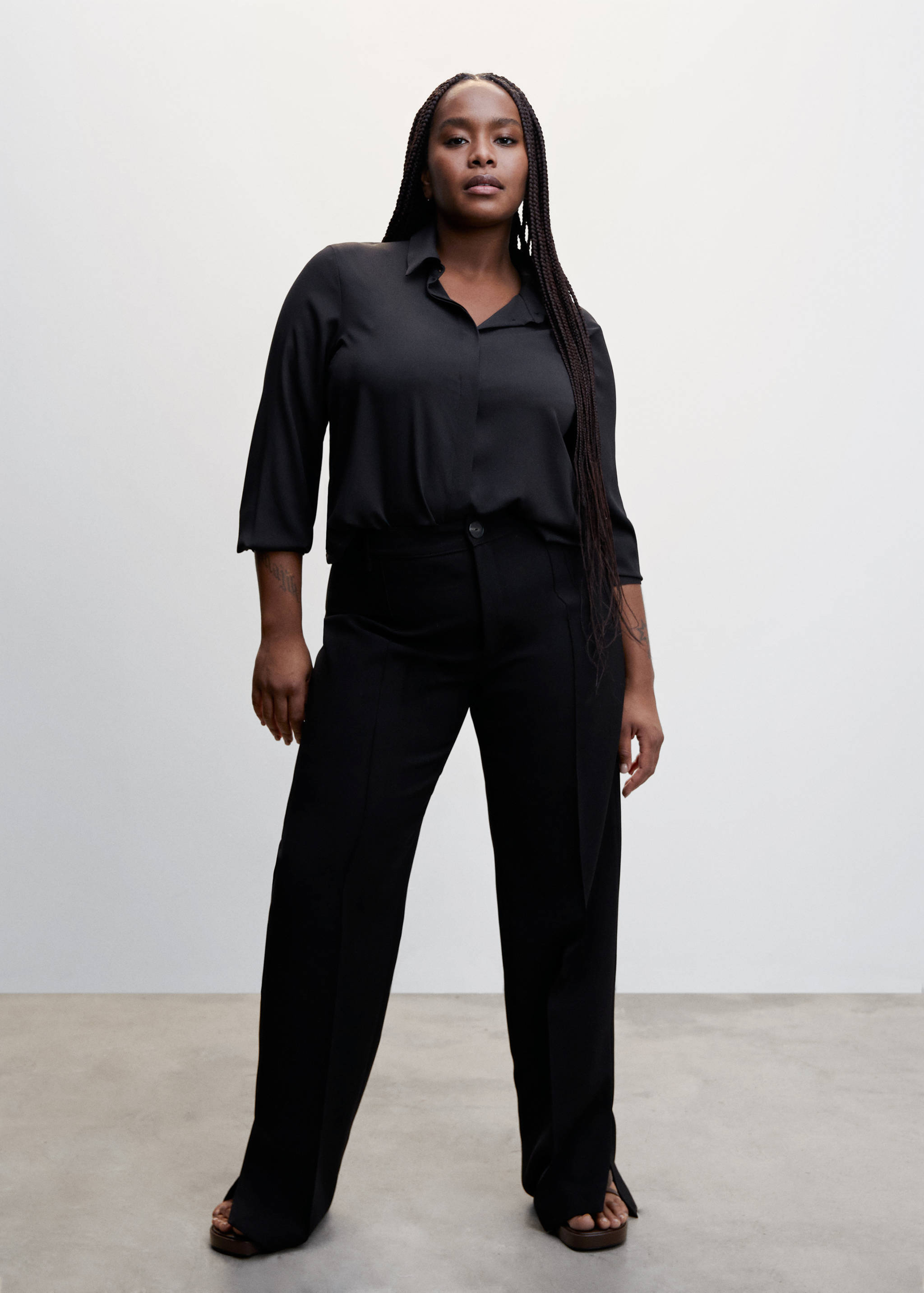 Buttoned flowy shirt - Details of the article 3