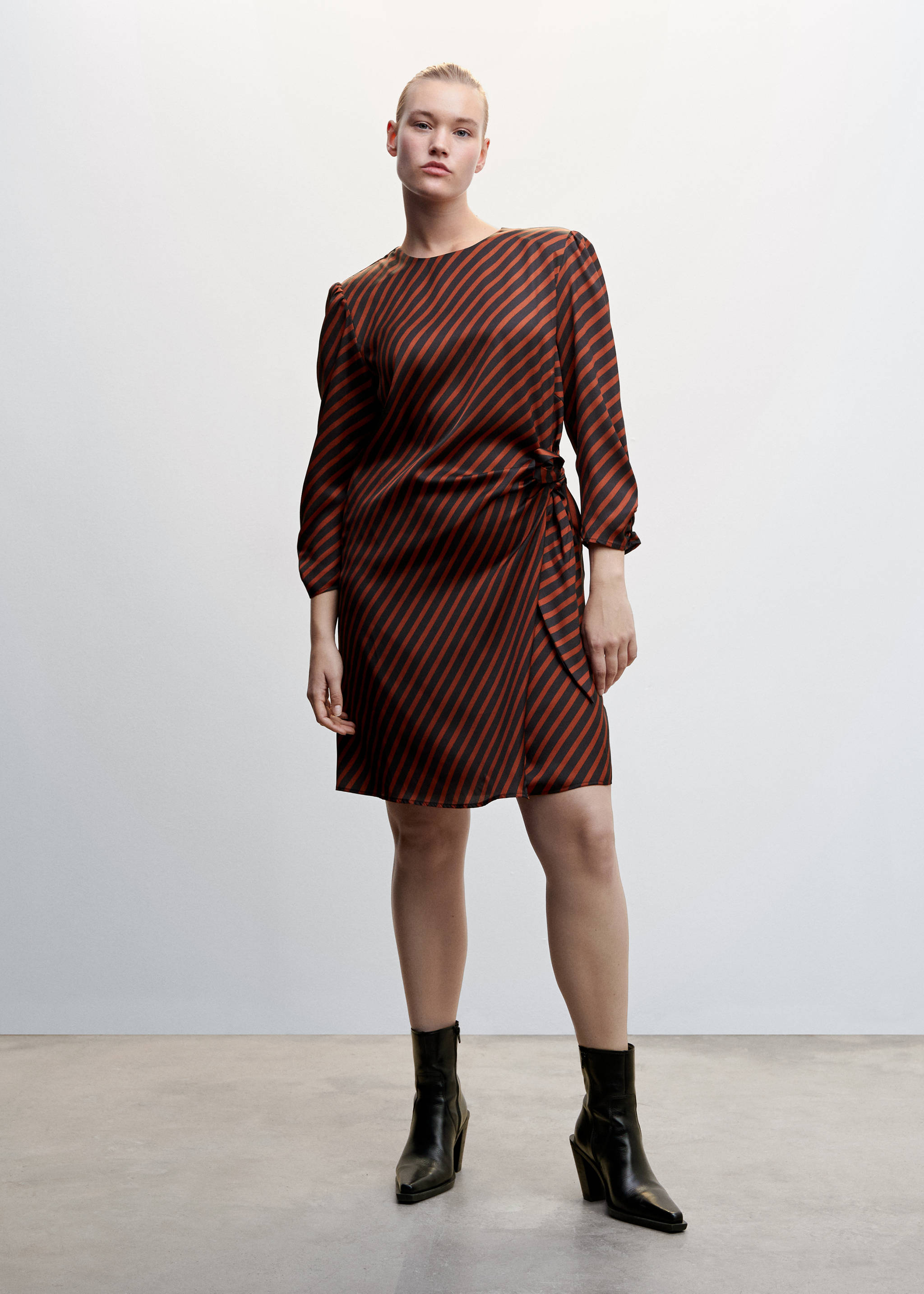 Knot striped dress - Details of the article 3