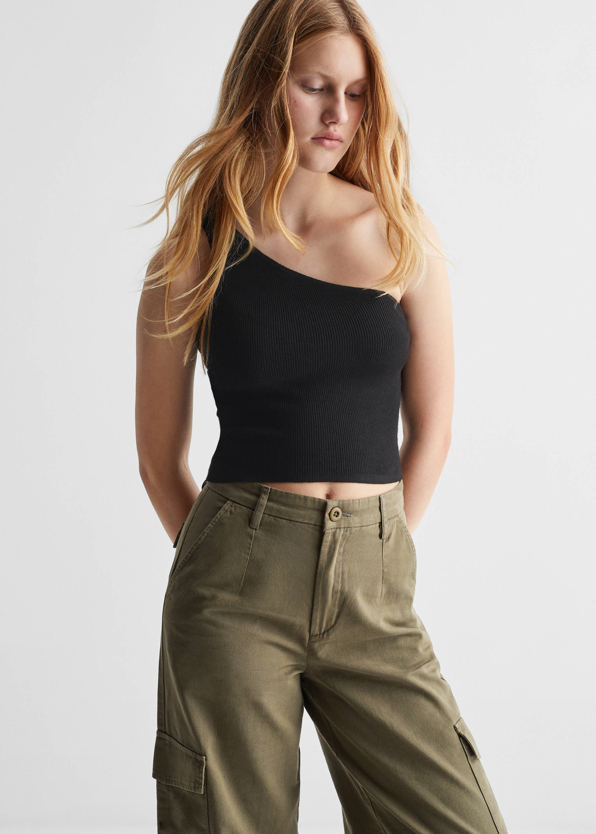 Top motif asymétrique - Plan moyen