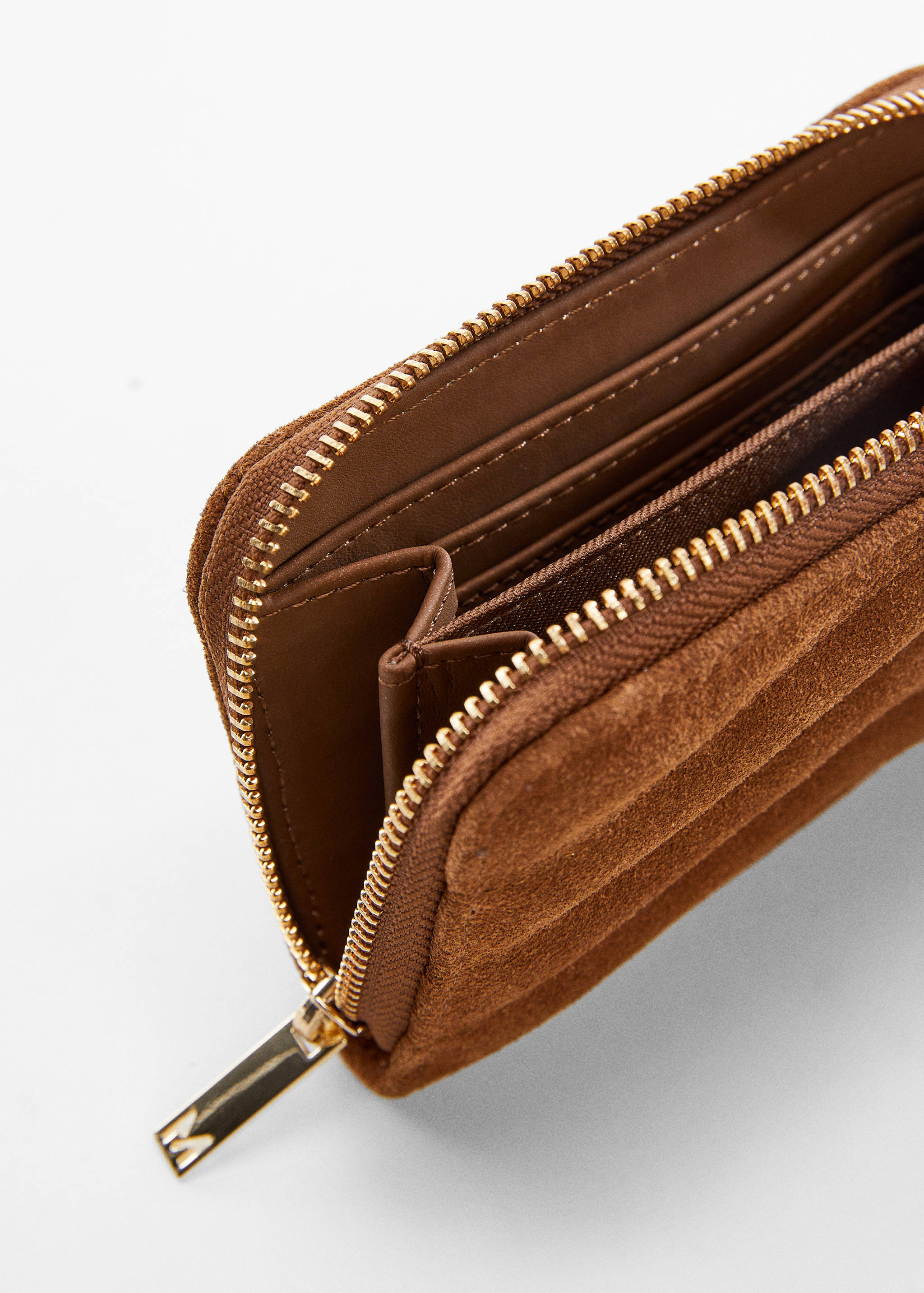 Padded leather wallet - Medium plane