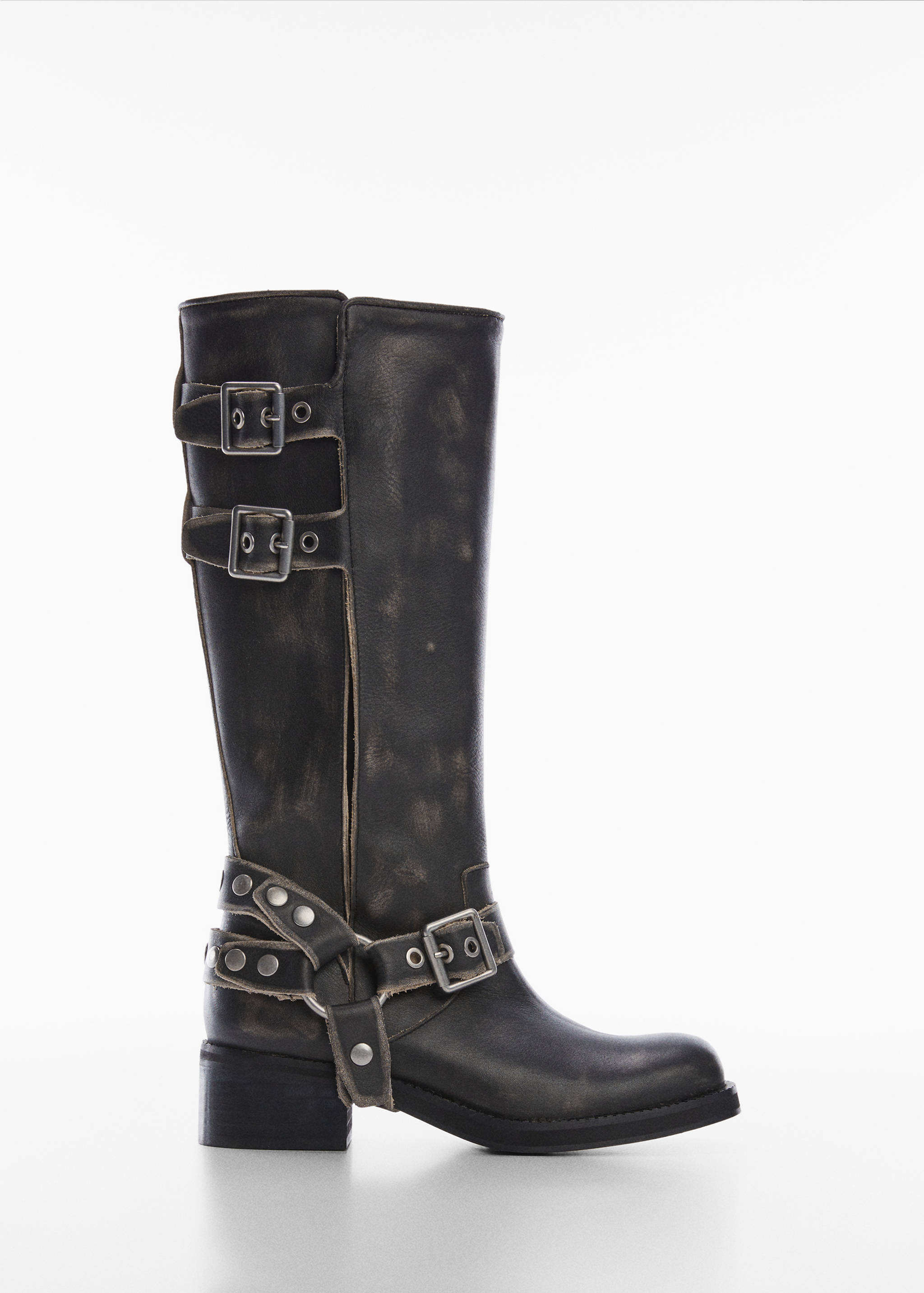 Buckles leather boots - Article without model