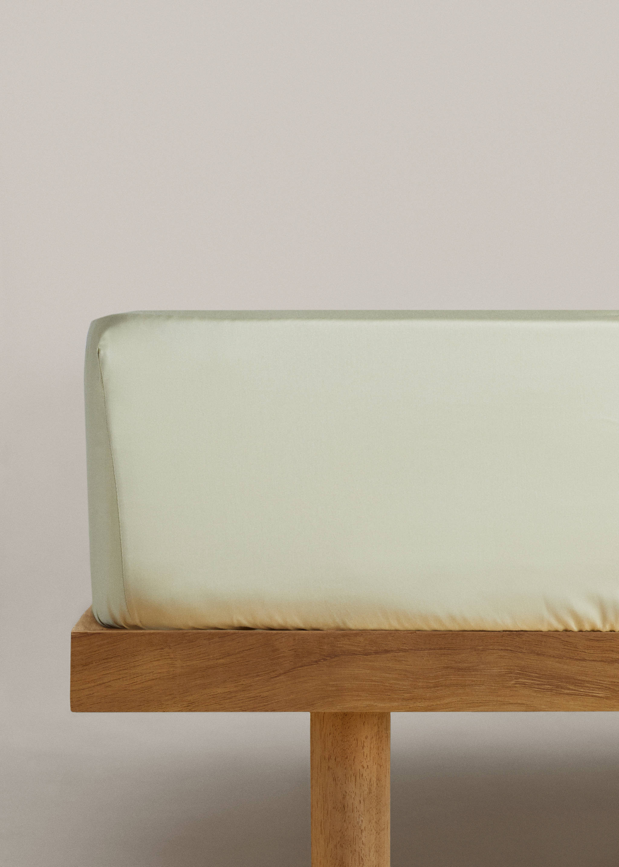 Drap-housse satin lit 135/140 cm - Article sans modèle