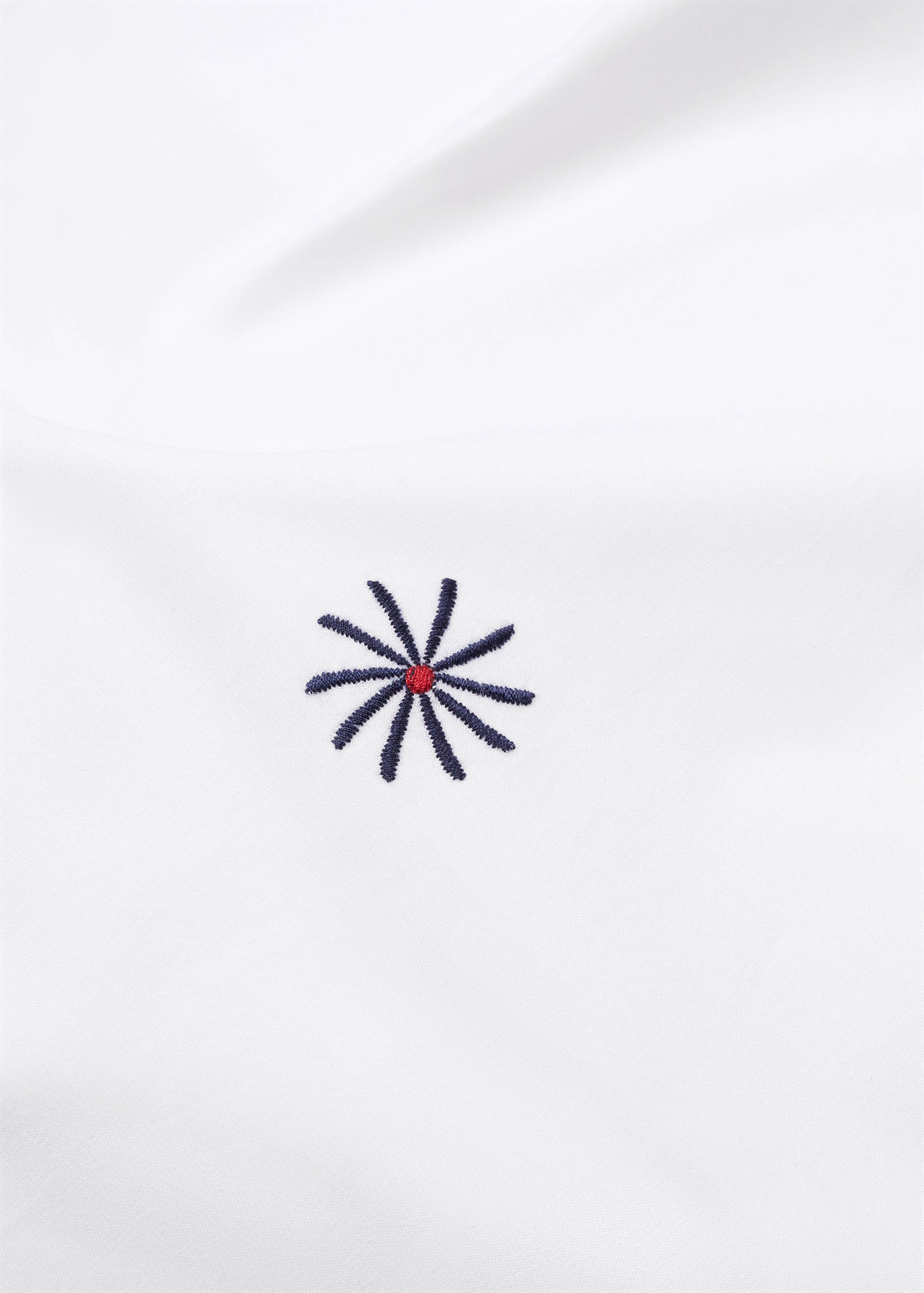 Embroidered pillow case 45x110cm - Details of the article 4
