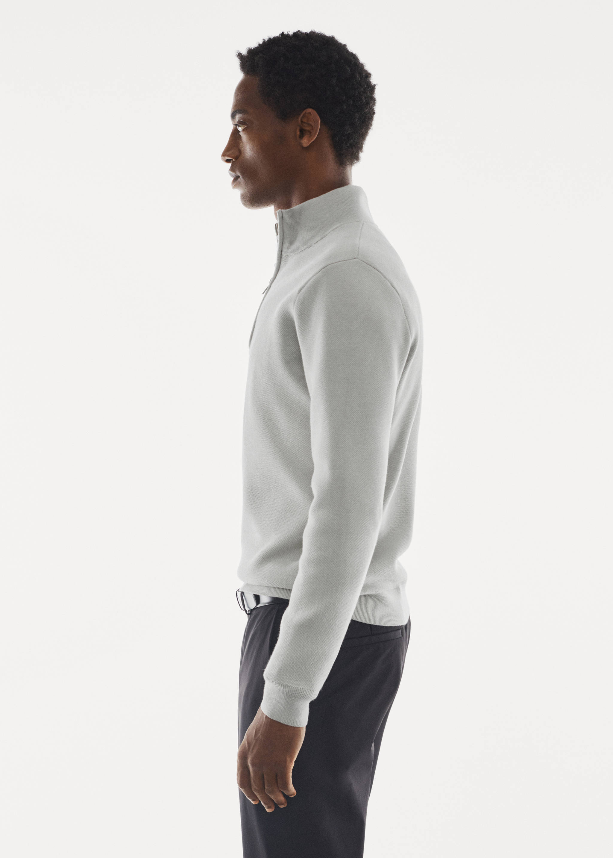 Pull-over respirant col zippé - Détail de l'article 6
