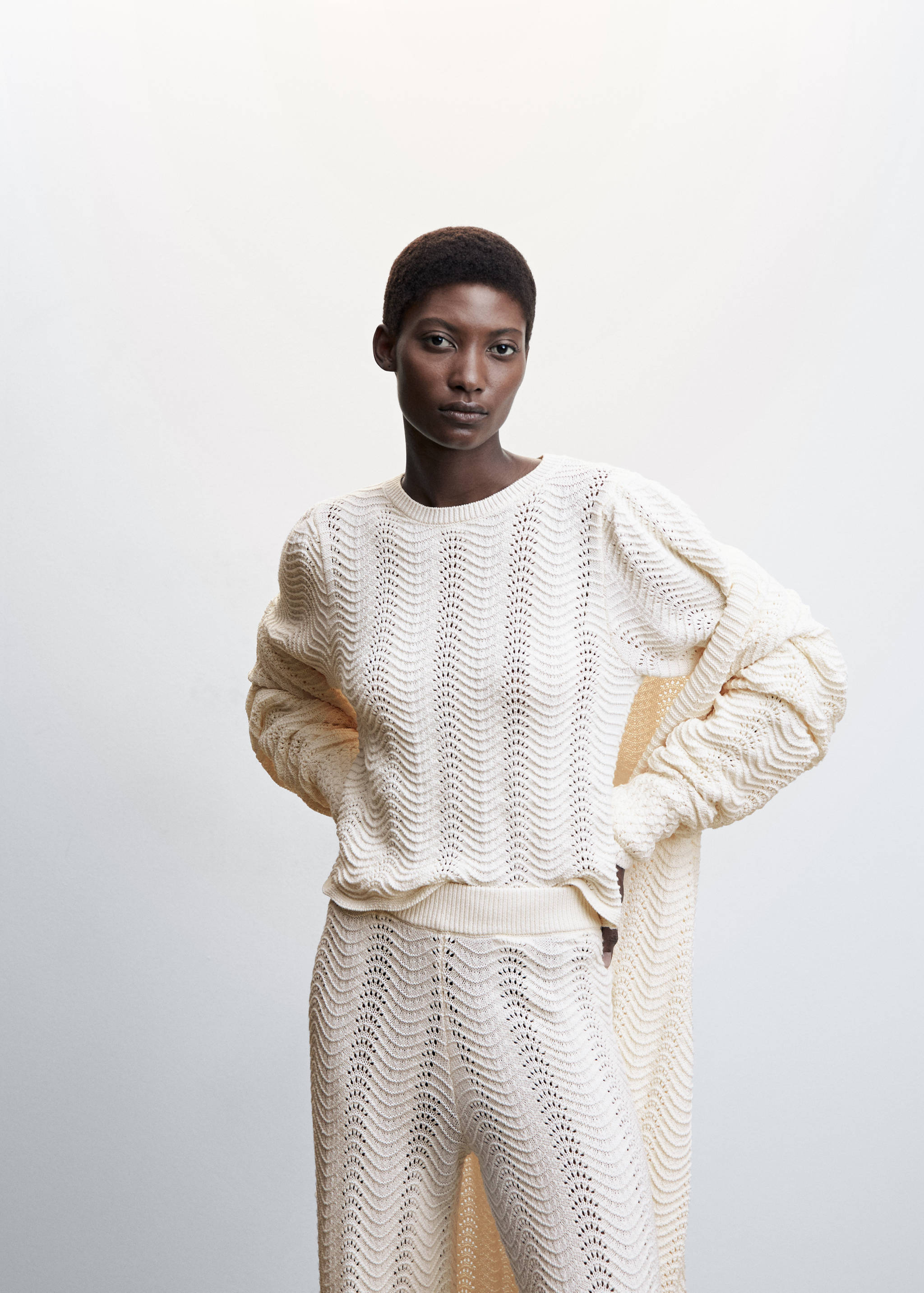 Hose mit Lochmuster - Detail des Artikels 1