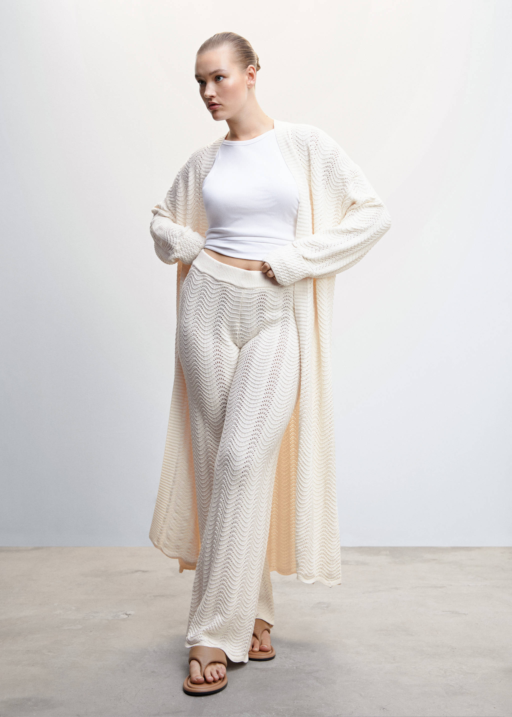 Hose mit Lochmuster - Detail des Artikels 9