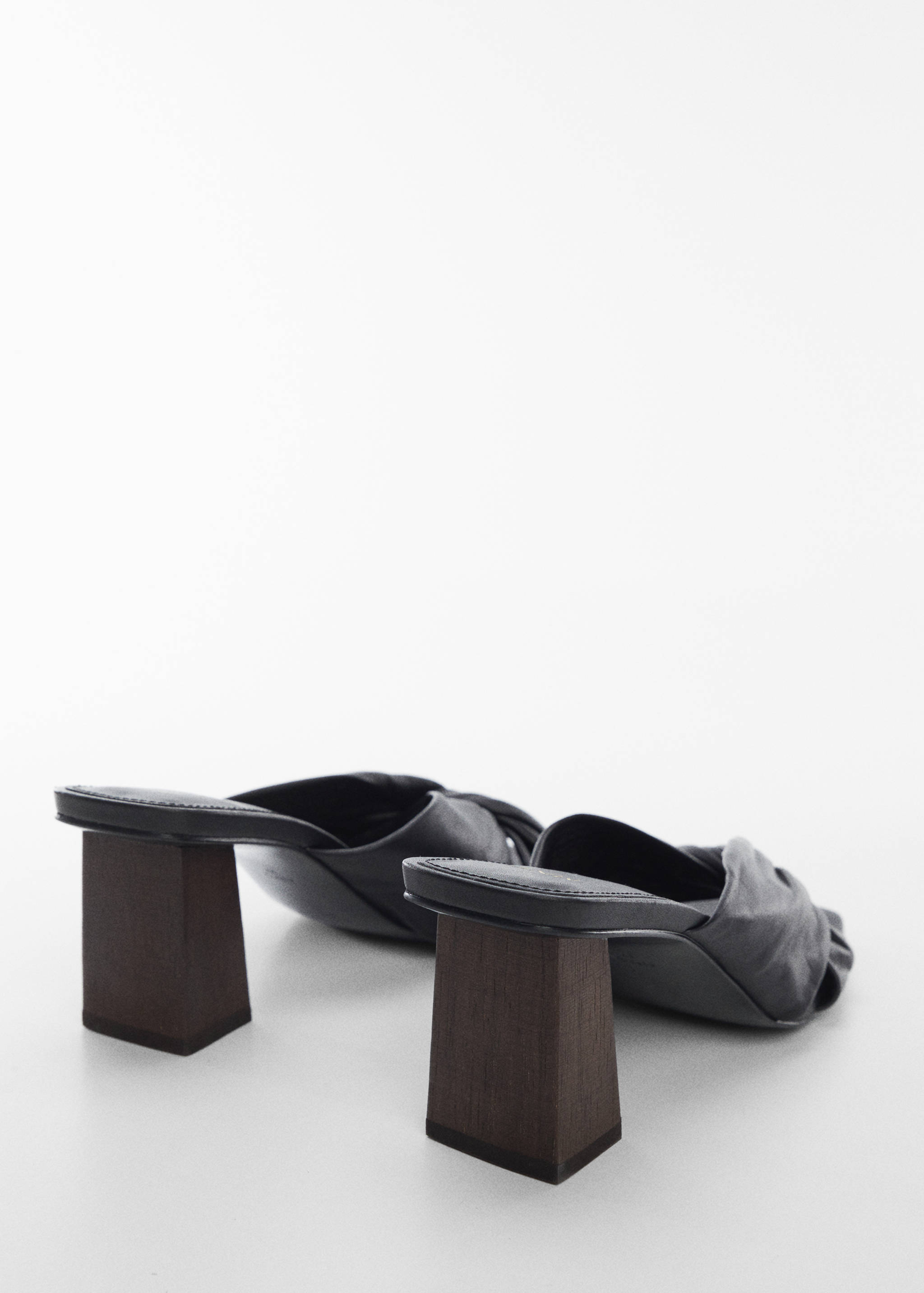 Leather wrap sandals - Details of the article 1