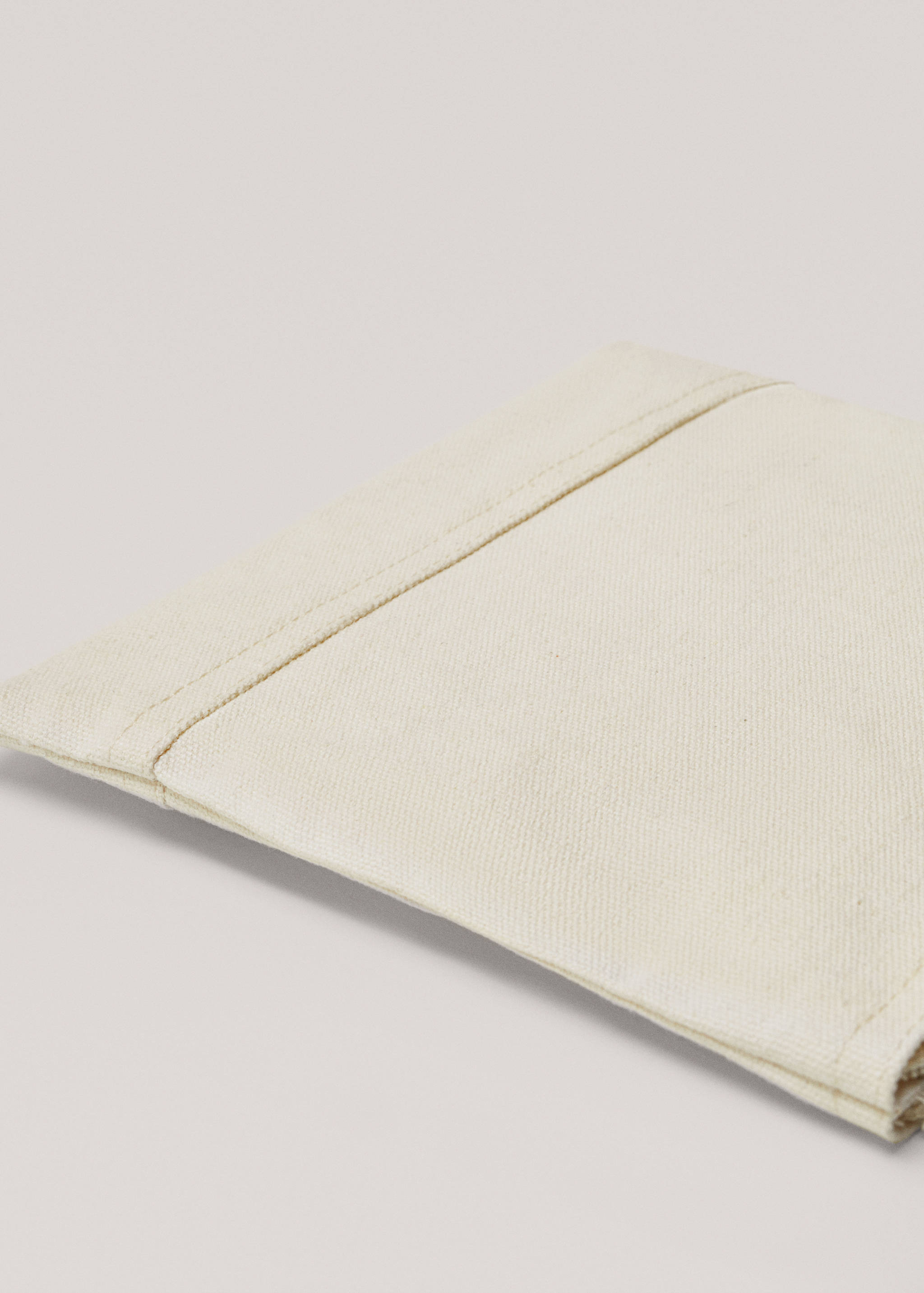 Cosmetics bag with zip - Details of the article 2