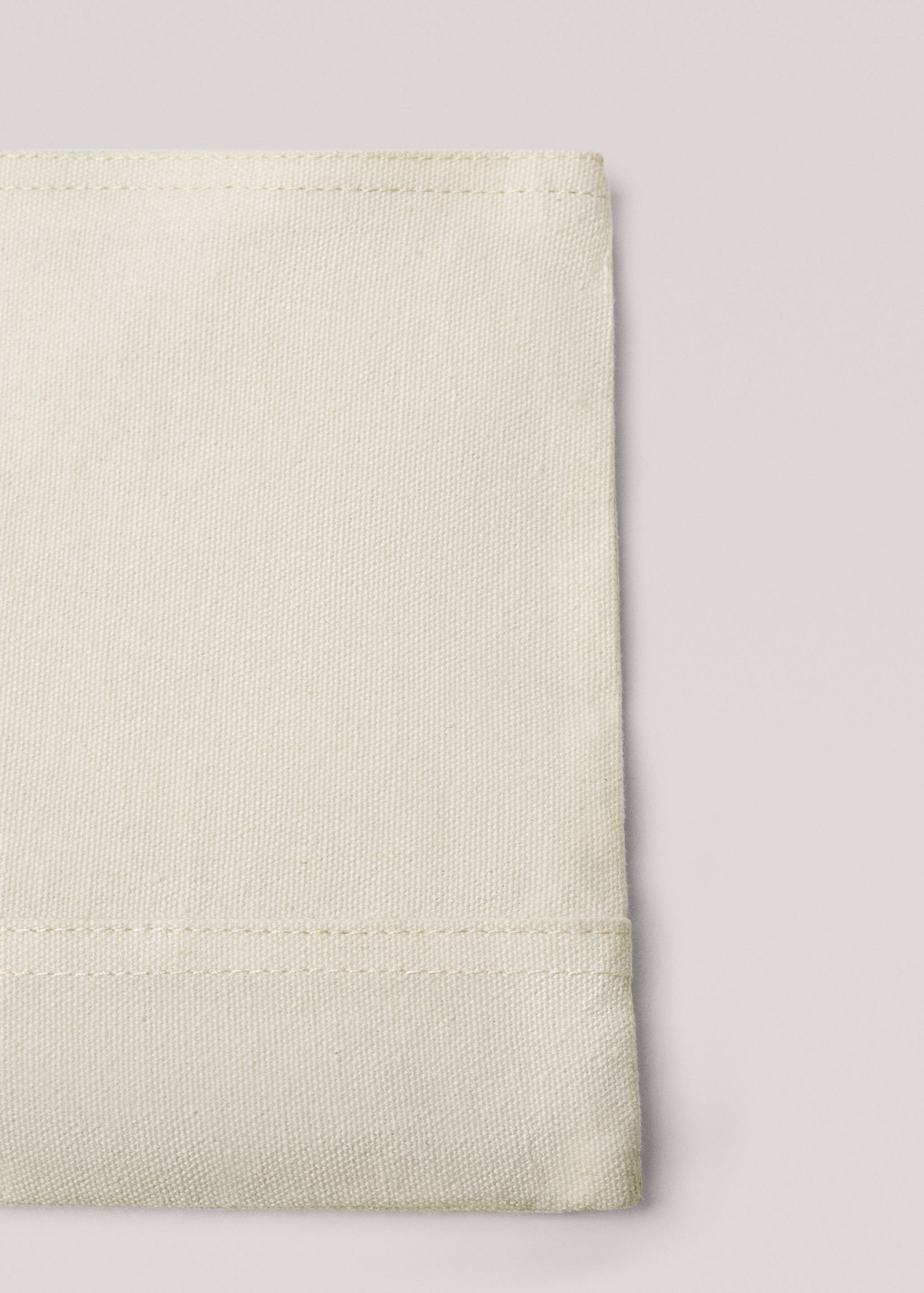 Cosmetics bag with zip - Details of the article 3