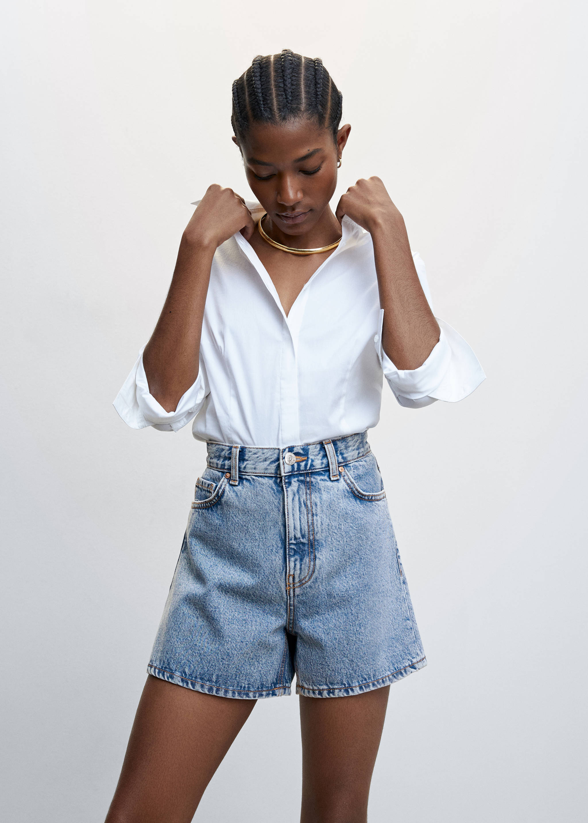 Jeans-Shorts mit hoher Taille - Mittlere Ansicht