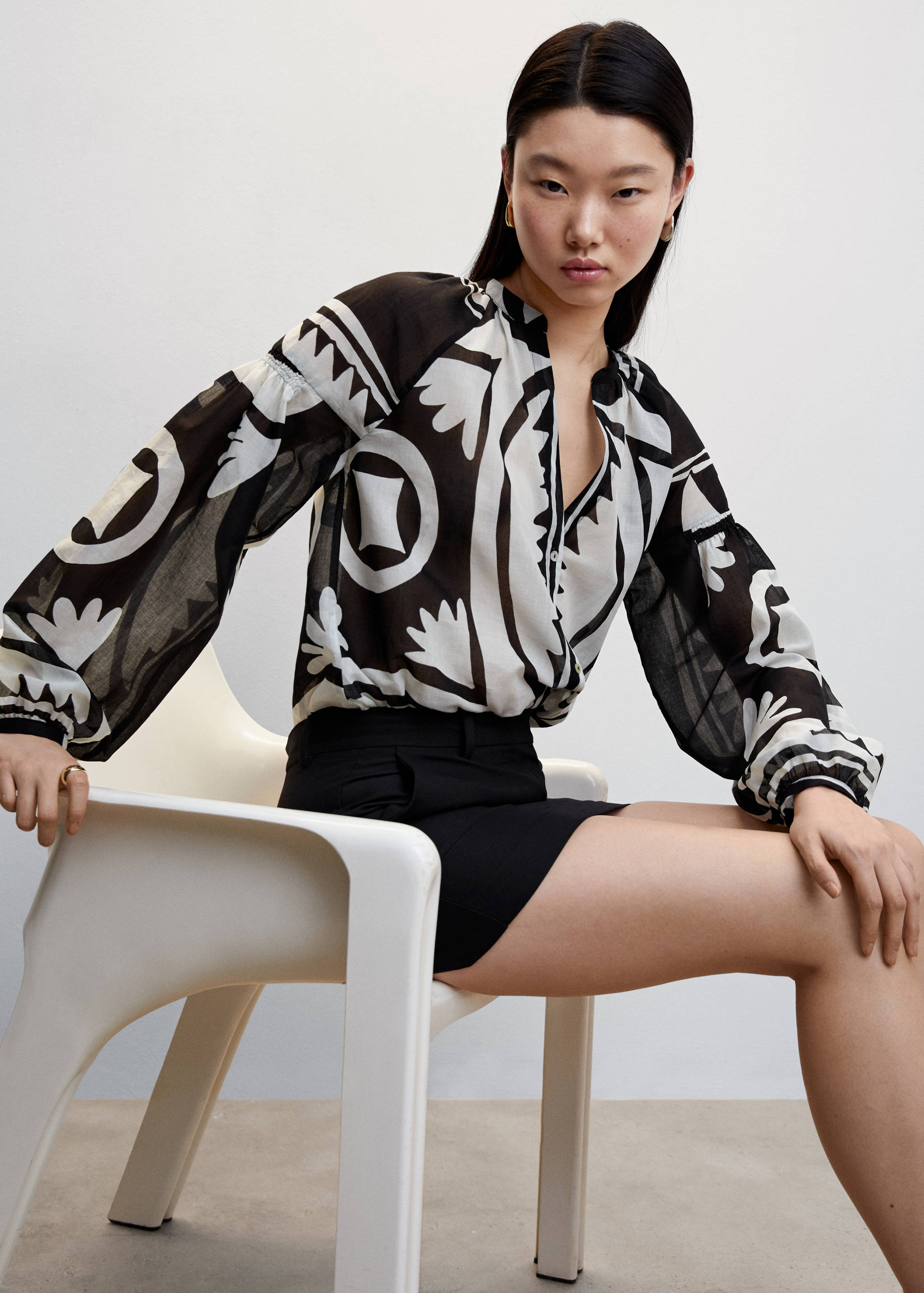 Gemustertes Hemd mit Ballonärmeln - Detail des Artikels 2