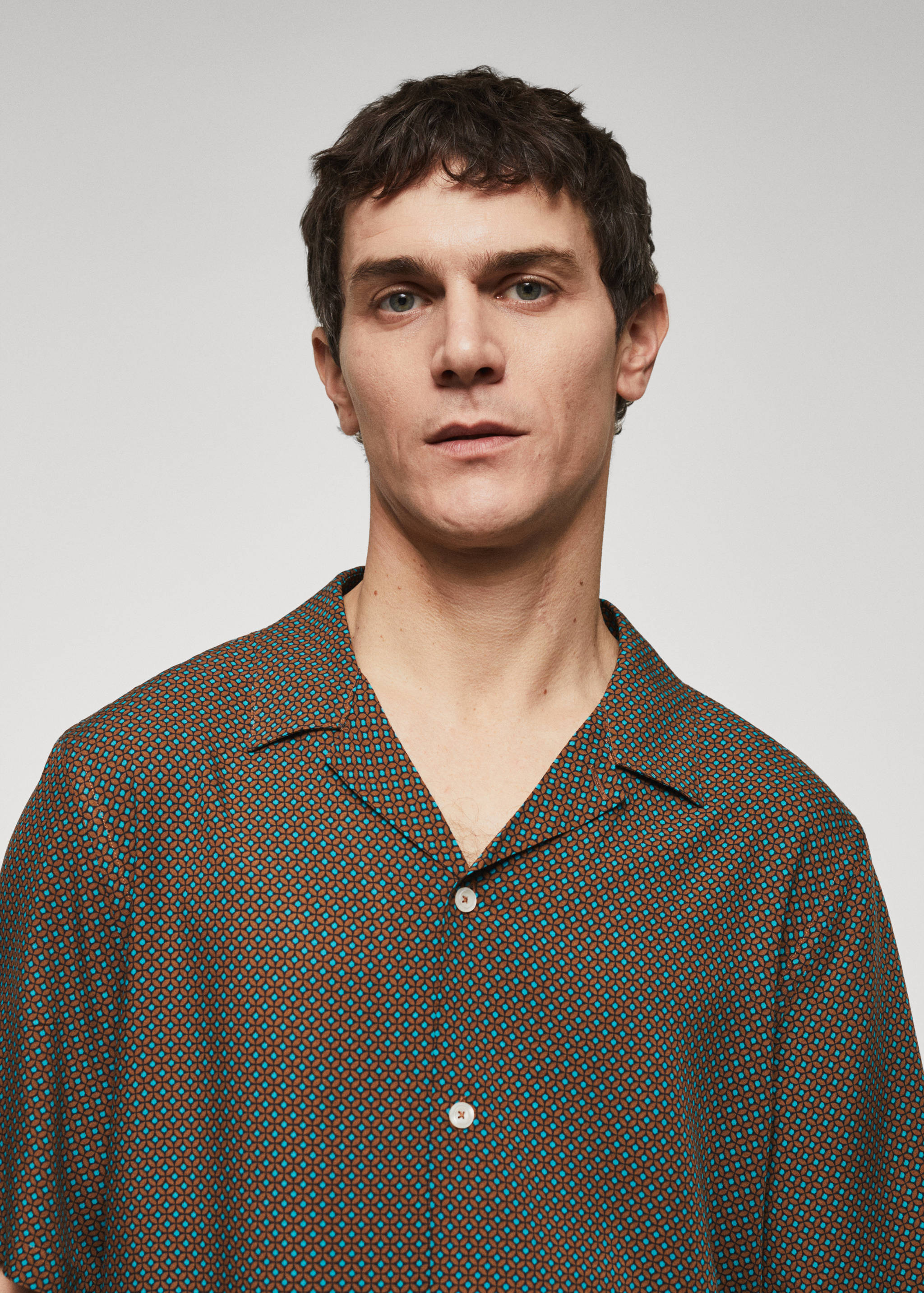 Printed short-sleeved shirt - Details of the article 1