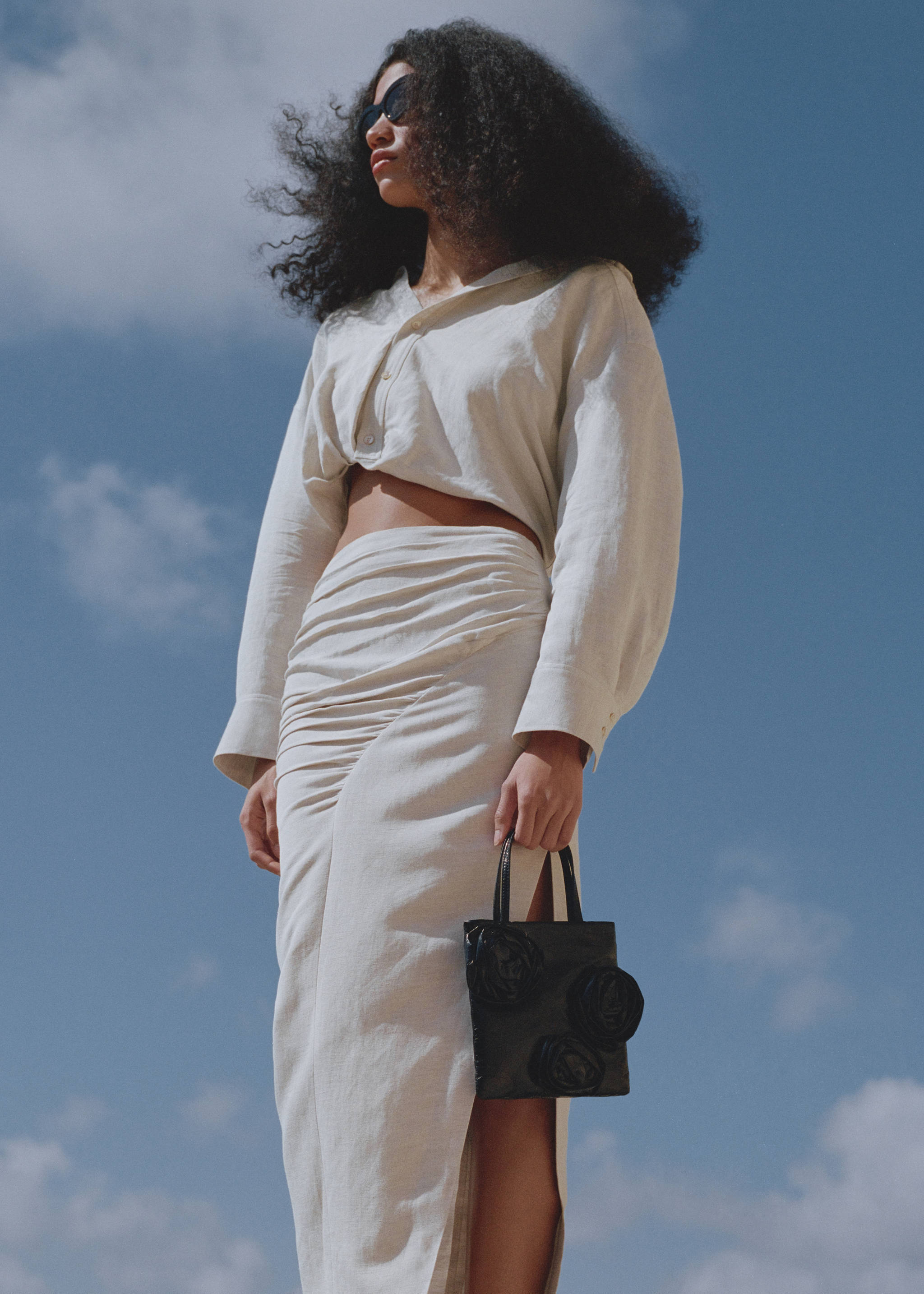 Maxi-flower leather bag - General plane