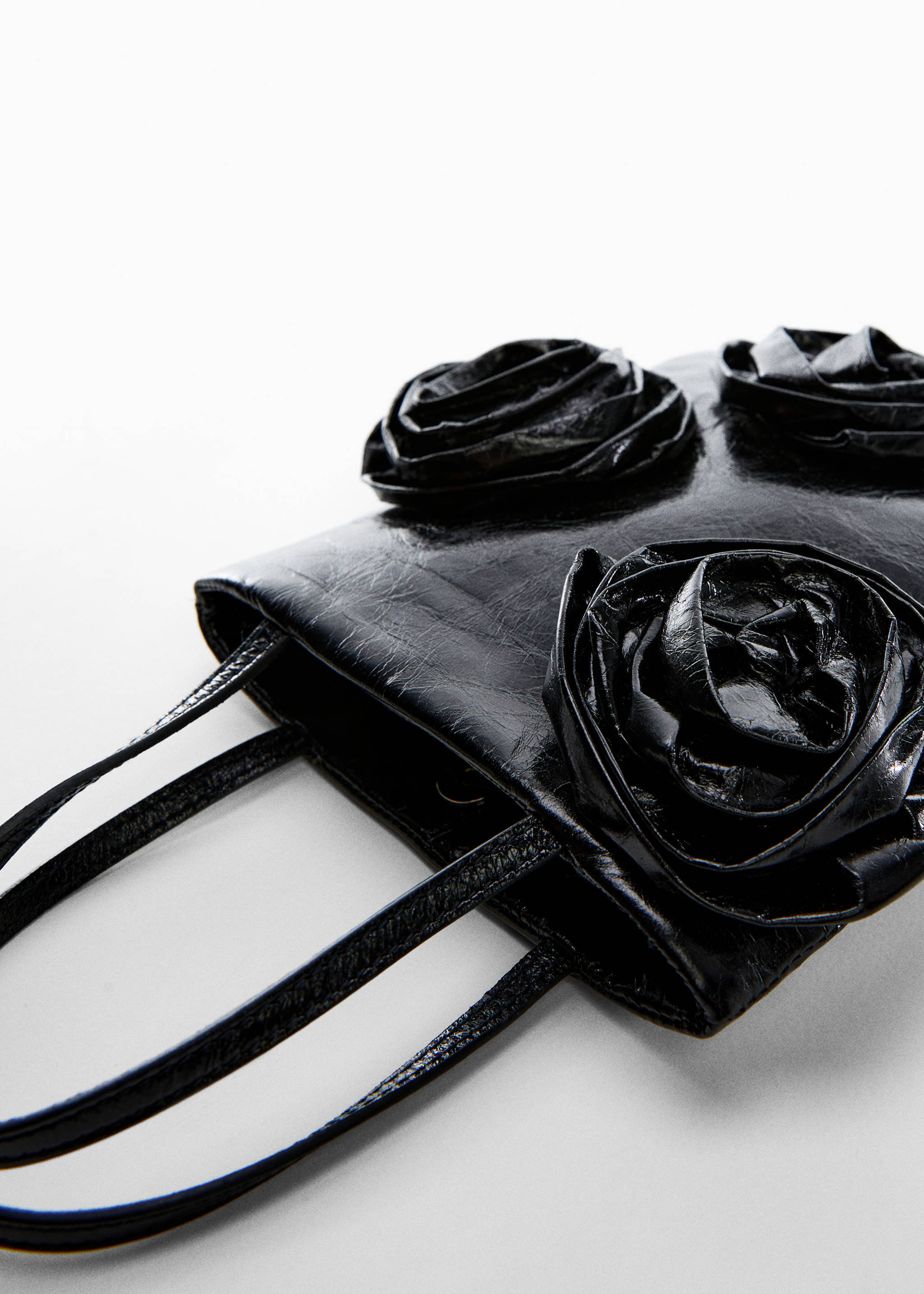 Maxi-flower leather bag - Details of the article 1
