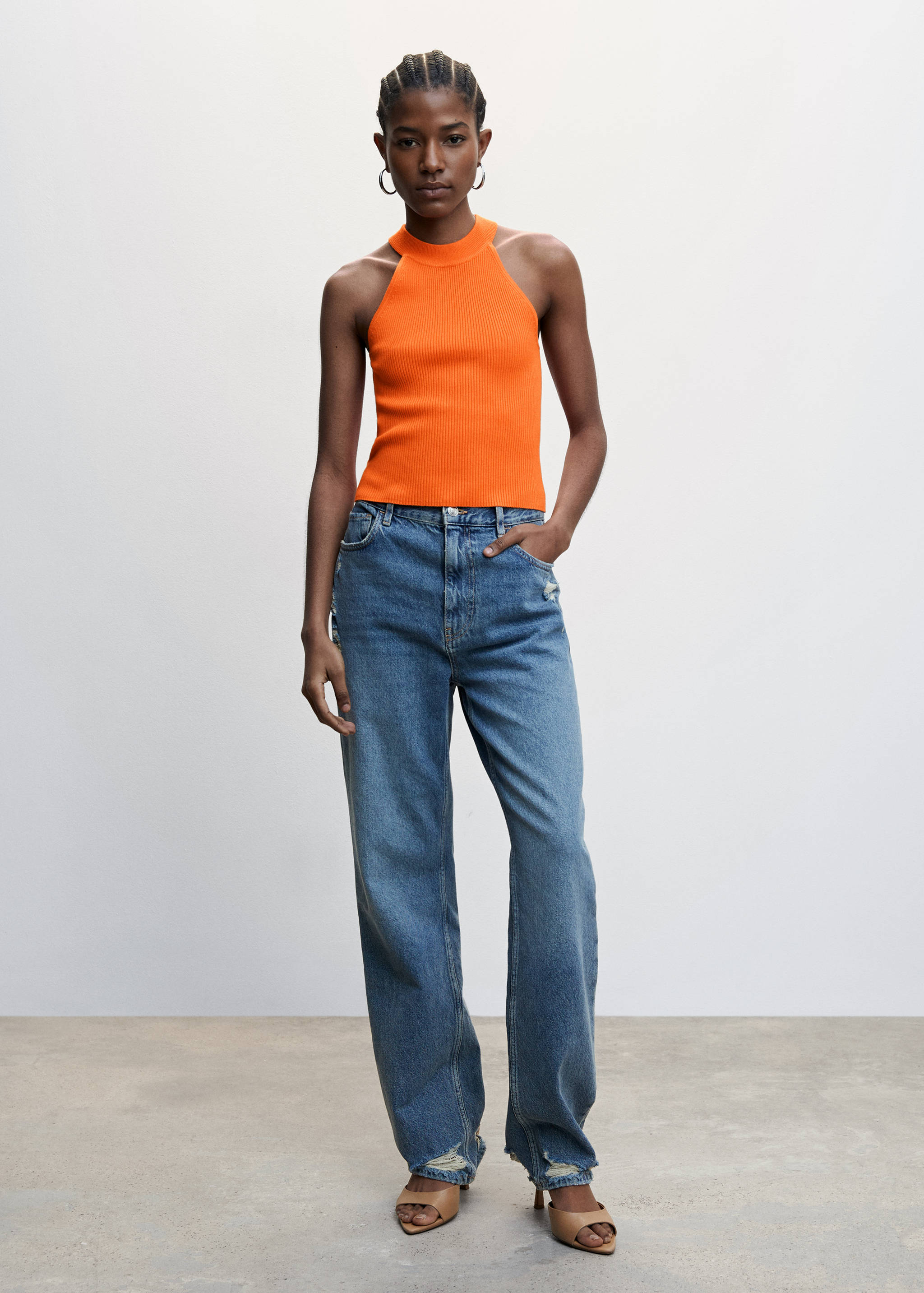 Halter-neck knitted top - General plane