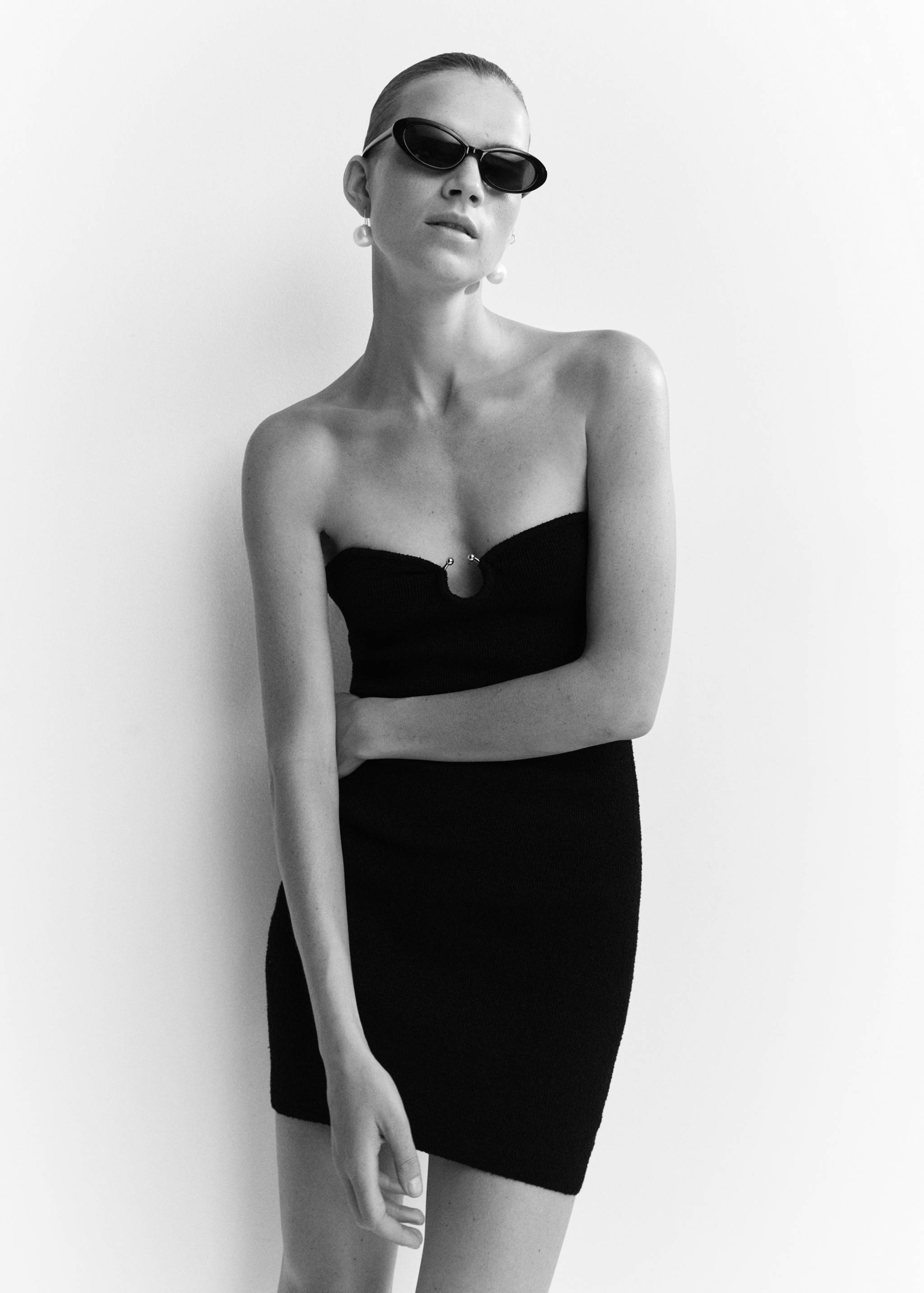 Robe maille détail métallique - Détail de l'article 4